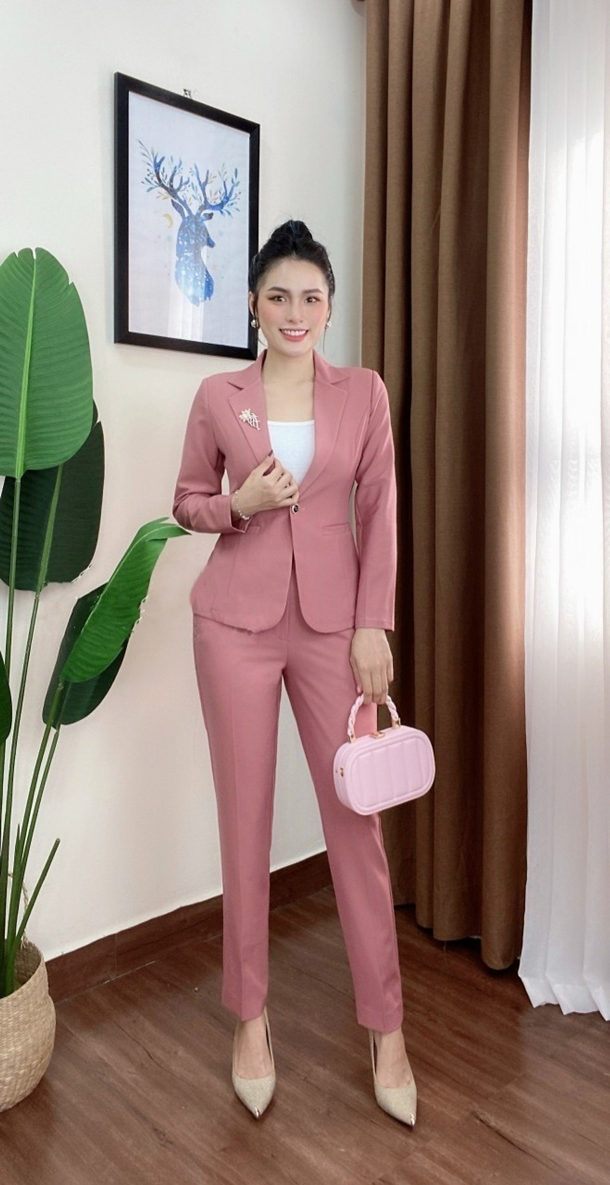 Set Áo Vest  Chân Váy Màu Hồng Nhạt  XIPI
