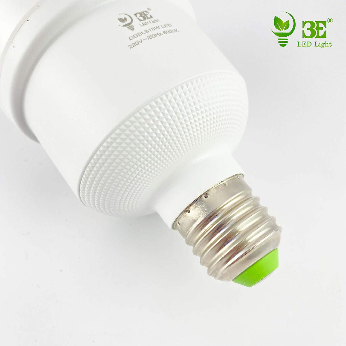 Bóng Đèn Led Bulb Trụ Ánh Sáng Trắng 3E LED LIGHT Công Suất 18W ...