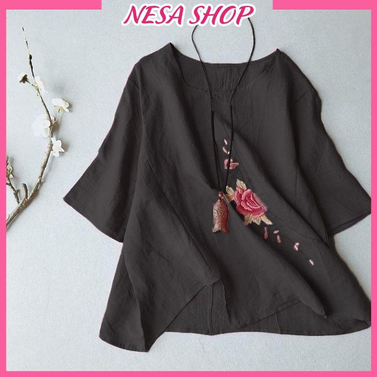 Áo kiểu nữ trung niên thêu hoa tặng mẹ form rộng bigsize chất liệu Đũi cao cấp mềm nhẹ mát NeSa Shop, AKH.66