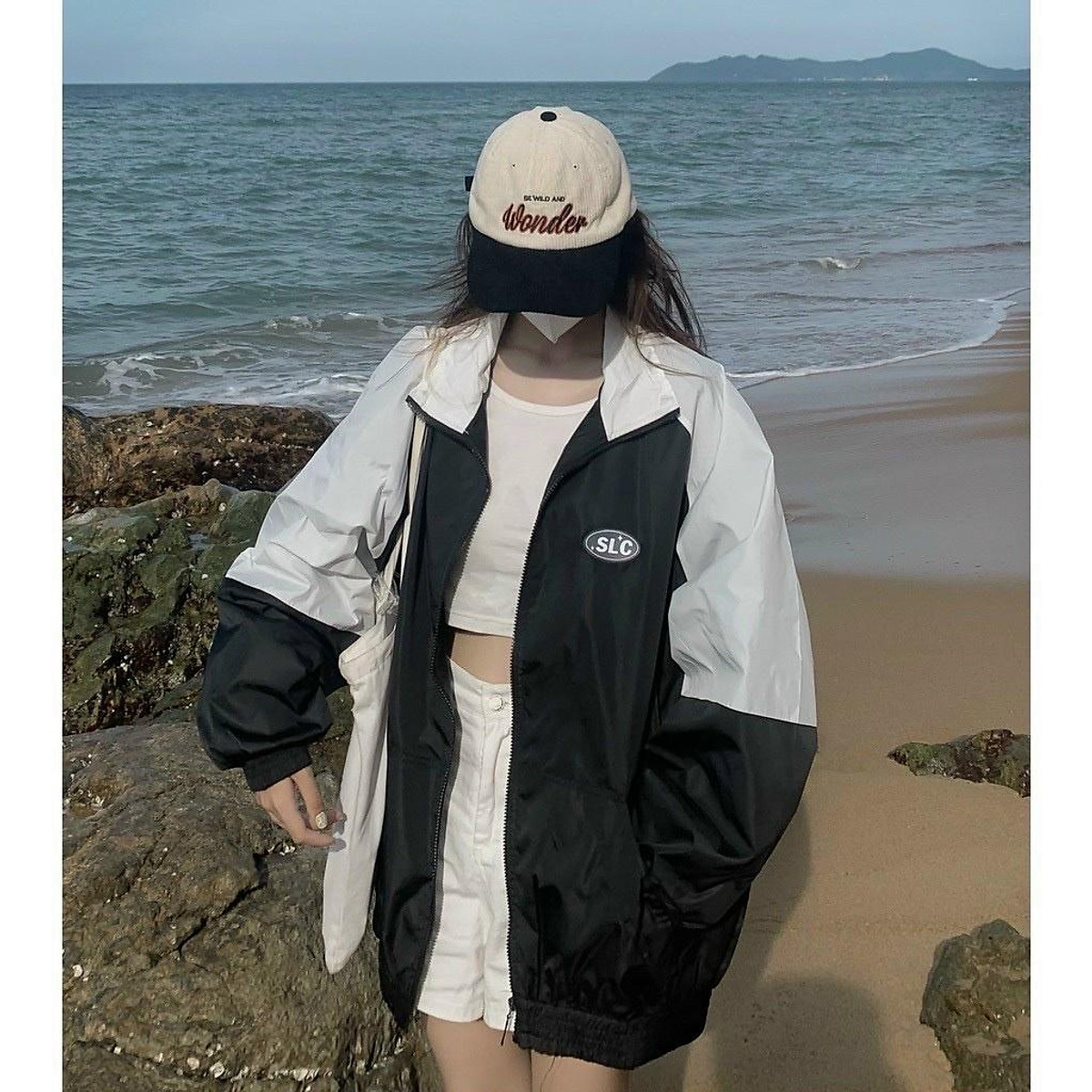Áo Khoác Dù Vải Gió 2 Lớp Unisex Logo in SLC Sắc Nét Form Rộng Nam Nữ SHOPMAP