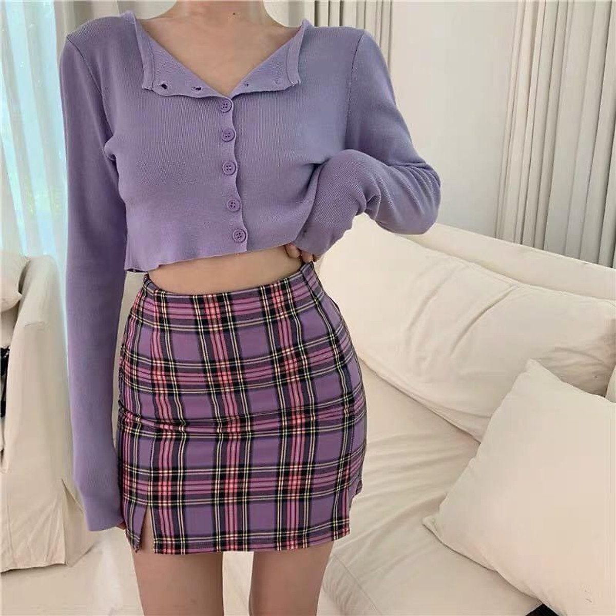 Váy caro cổ búp bê thêu chú gấu và trái tim - sakurafashion.vn