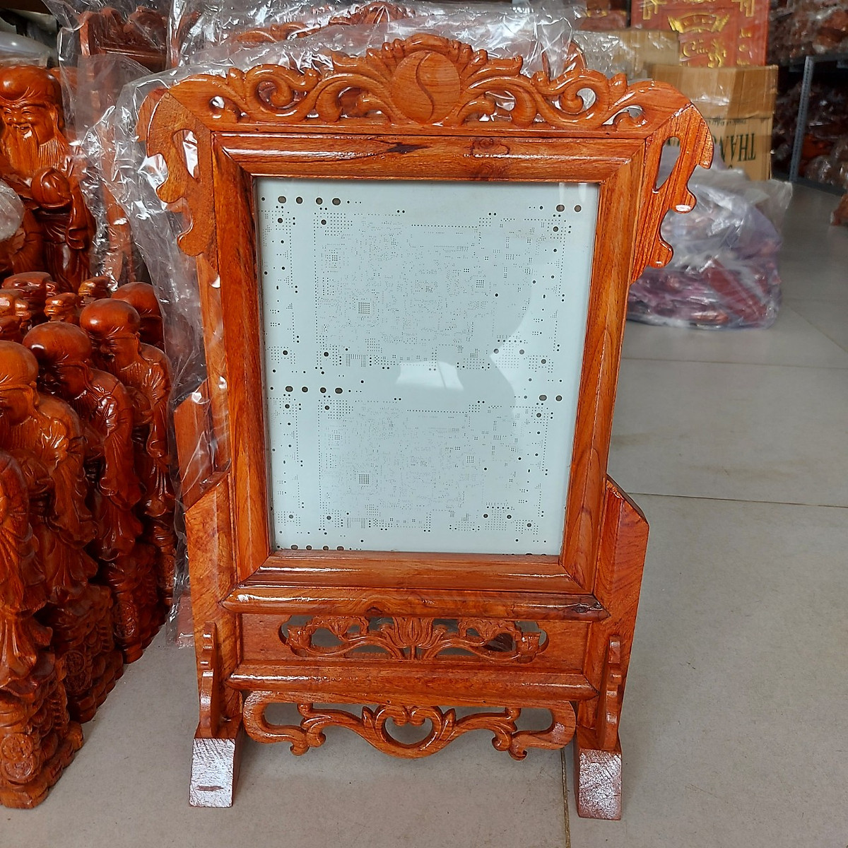 Khung ảnh thờ bằng gỗ hương cao cấp - khung hình thờ 20x30cm