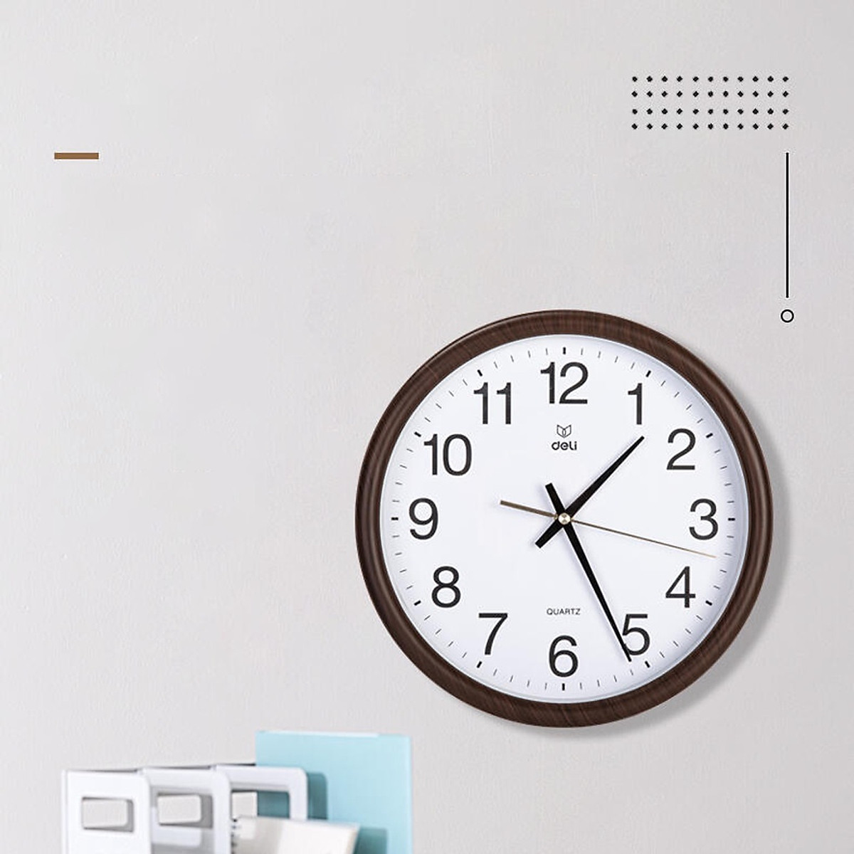 Đồng hồ treo tường vân gỗ cao cấp Deli - Kèm móc treo - Decor trang trí nhà cửa và quán cafe - 8842