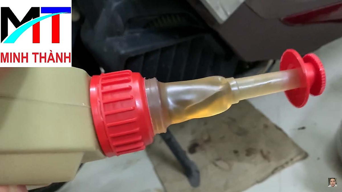 Dầu nhớt xe tay ga Castrol Power 1 Scooter 0,8L (800ML)