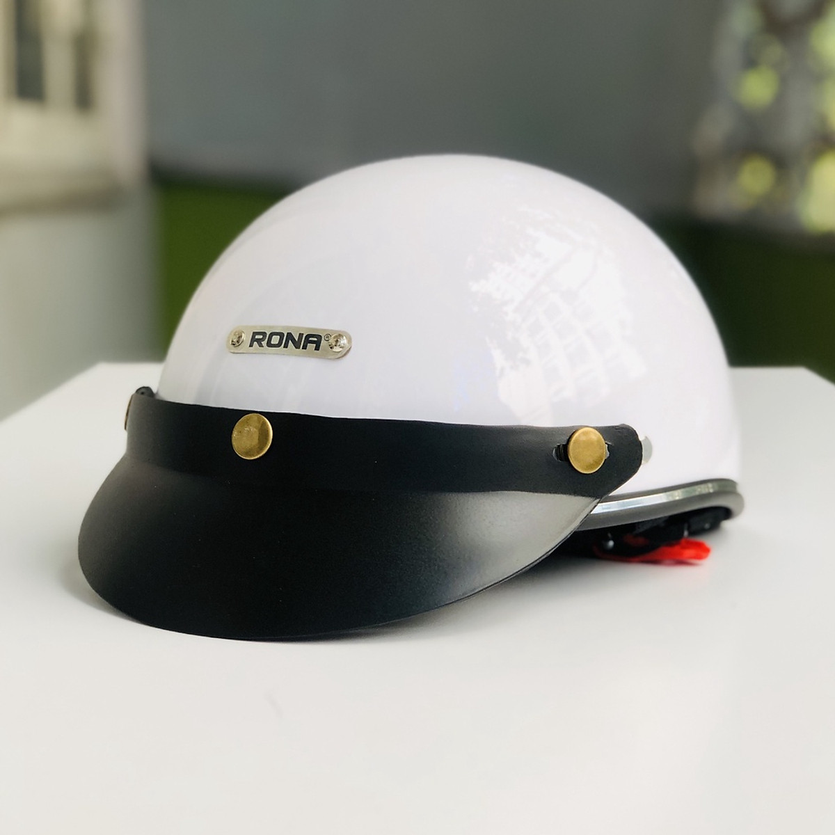 Mũ bảo hiểm xe máy nửa đầu Rona Haly viền bạc, nón bảo hiểm freesize chính hãng