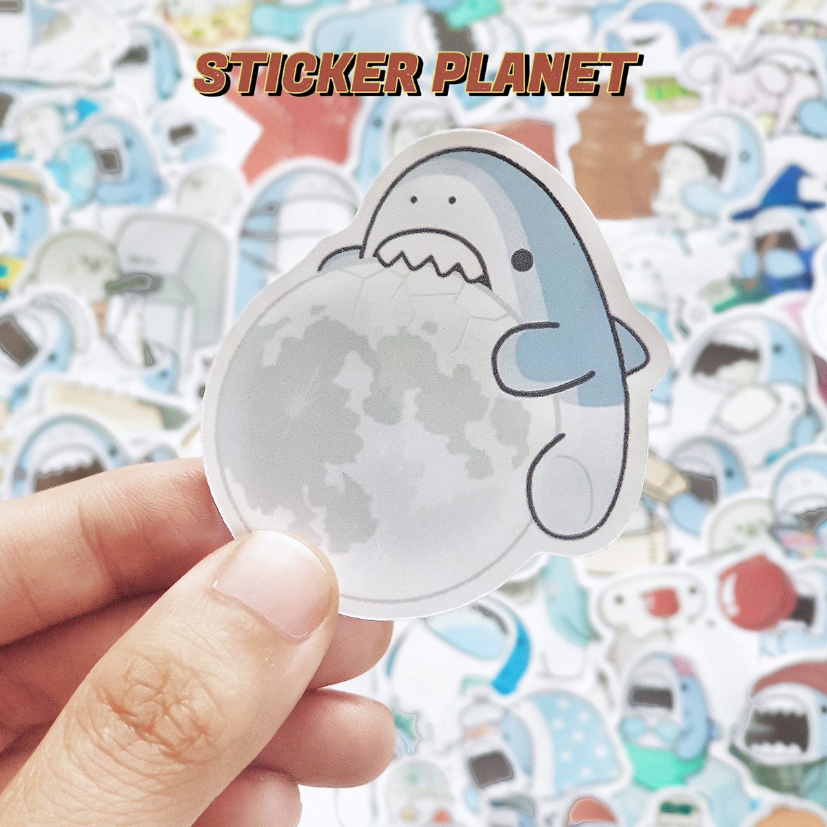 Sticker cá mập cute Nhật Bản dán mũ bảo hiểm, laptop, ván trượt ...