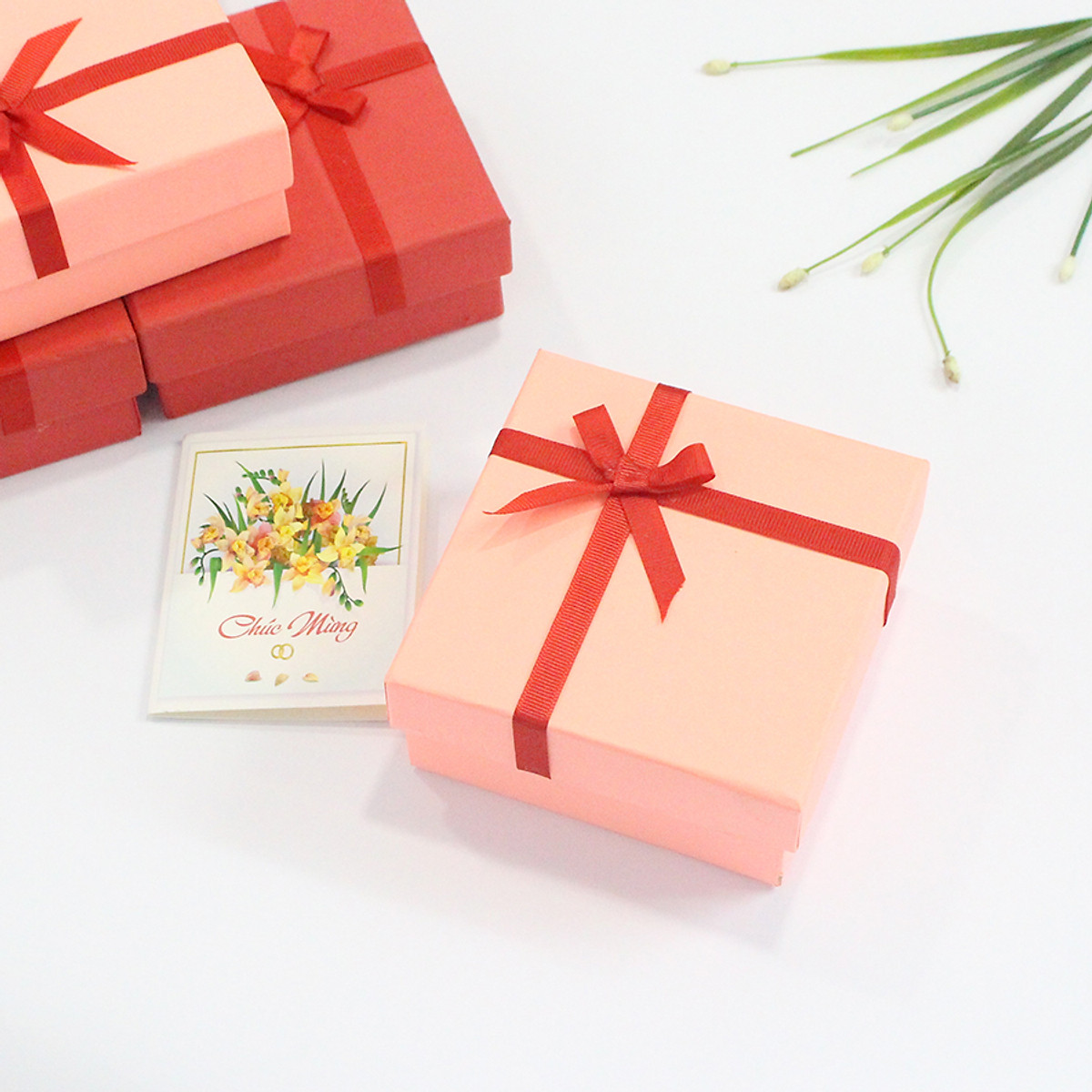 Xốp Màu Lót Hộp Quà Lớn WinWinShop88