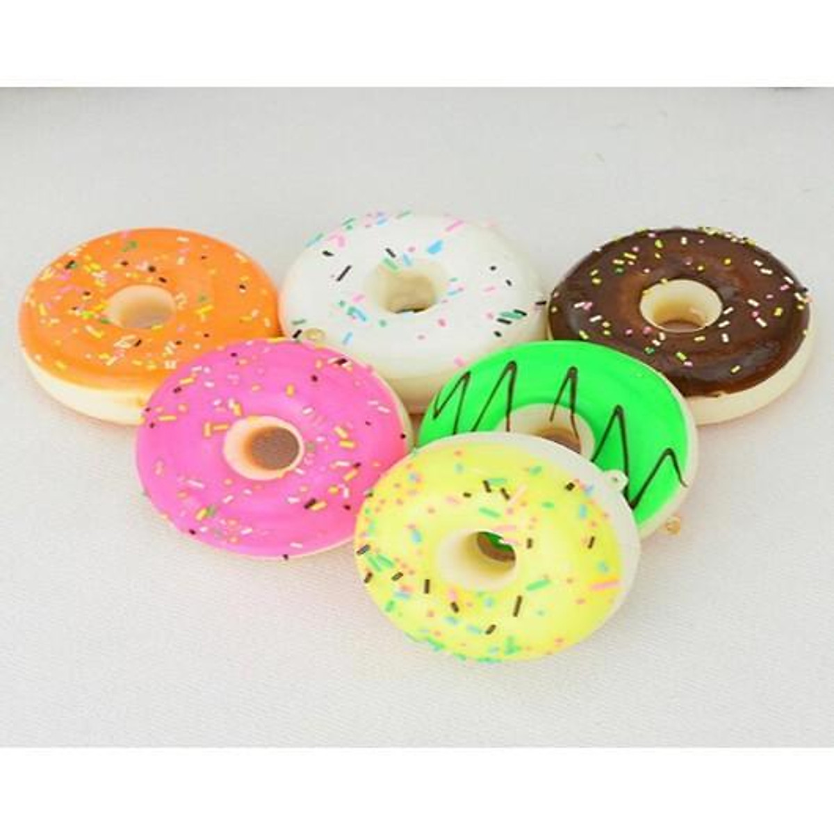 Túi đeo chéo Skater hình bánh Donut màu hồng snbshopvn SocBrothers #38 Túi đeo chéo Skater hình bánh Donut màu hồng snbshopvn SocBrothers