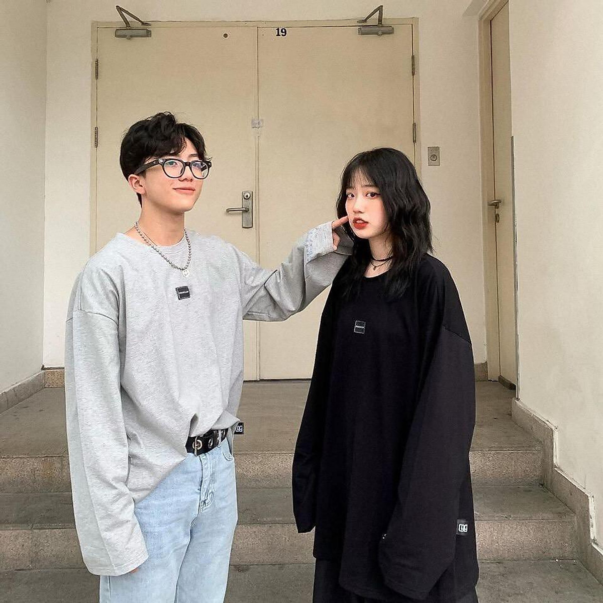 Áo sweater form rộng