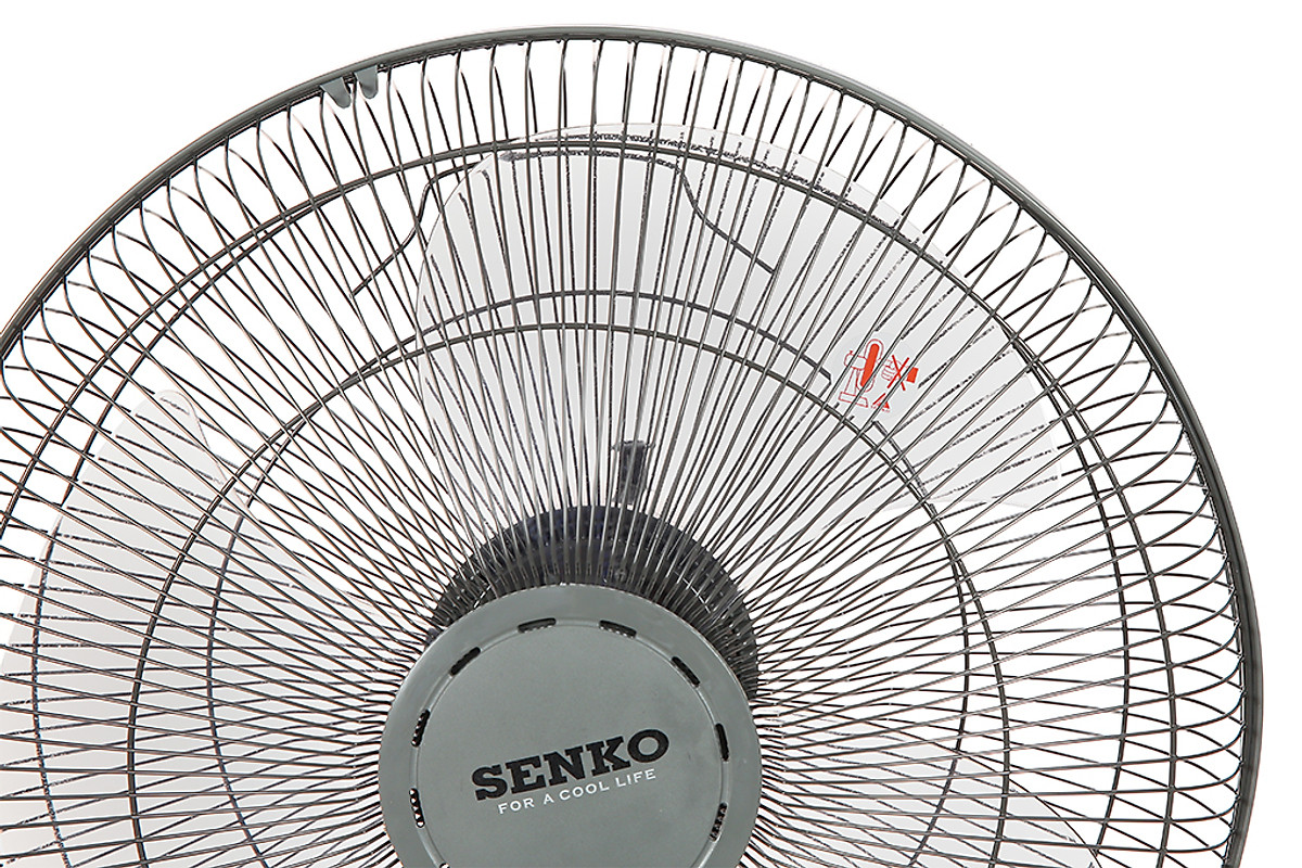 Quạt Điện Đứng Senko L1338 - thay mã mới L1638 Giao Màu Ngẫu Nhiên - Hàng Chính Hãng