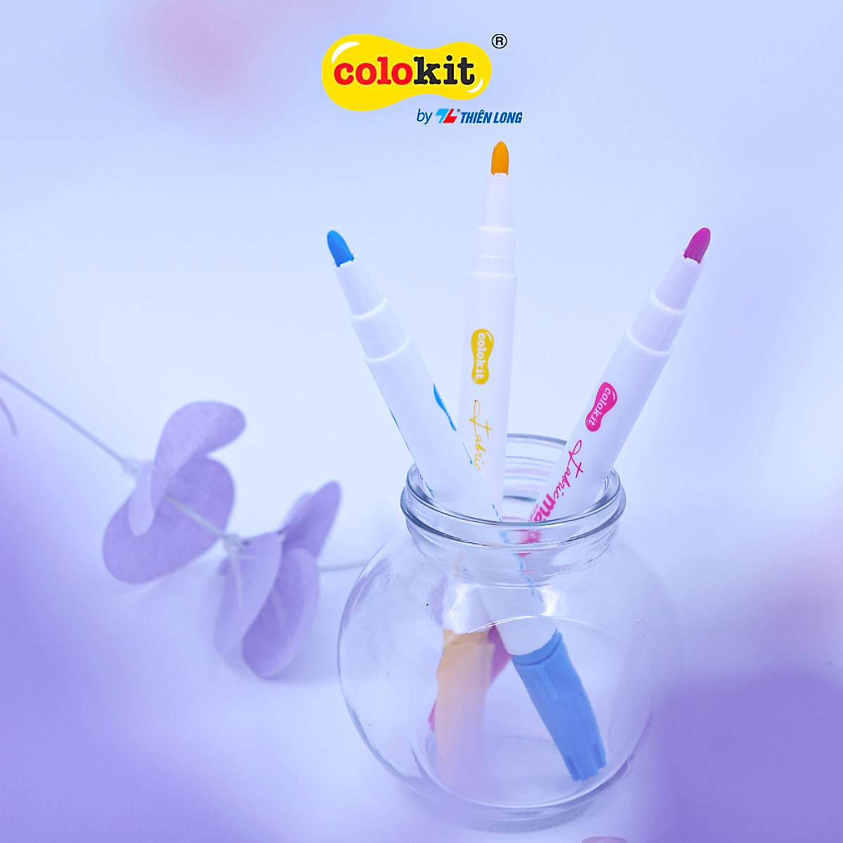 Bút vẽ lên vải 12 màu Fabric Marker Thiên Long Colokit FM-C002