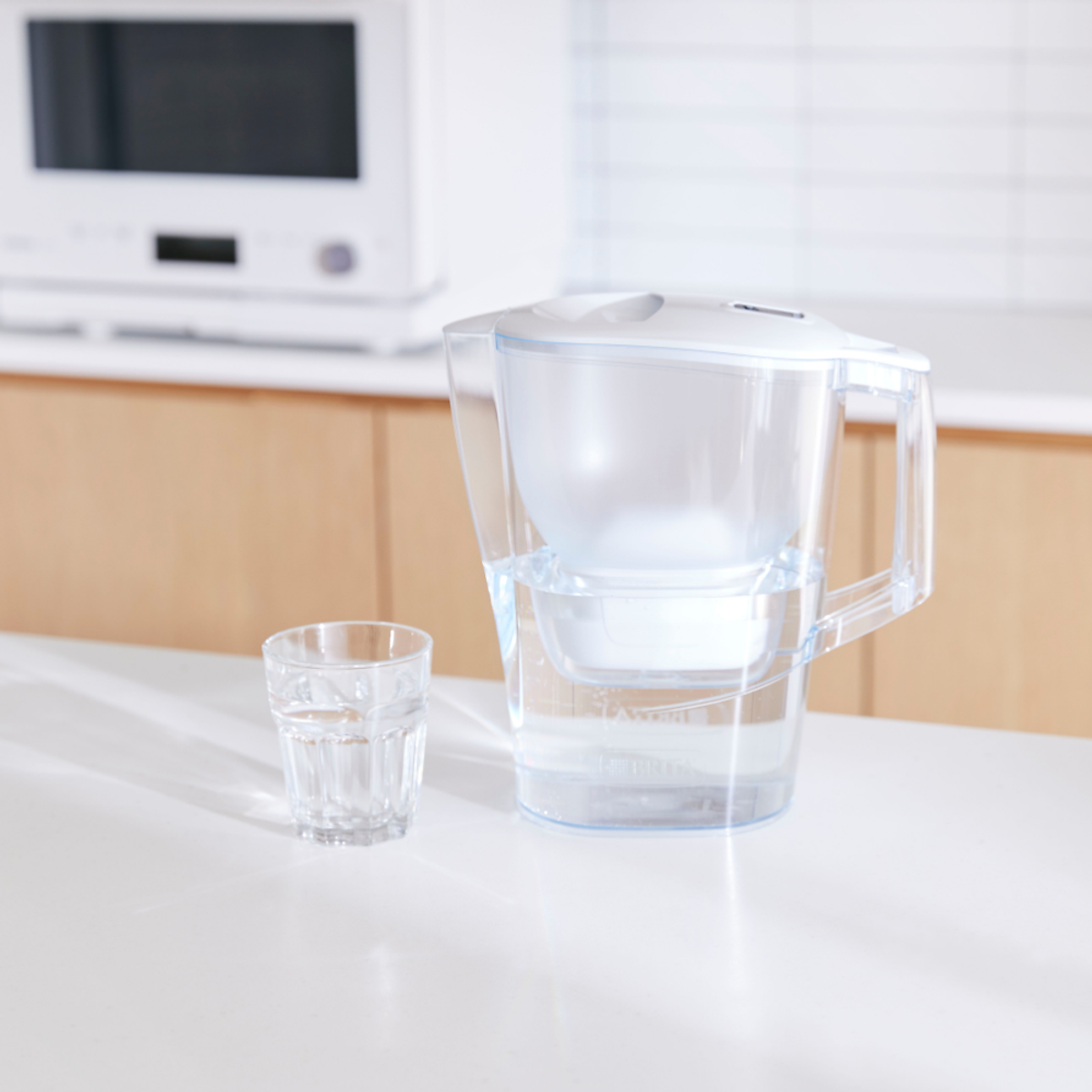Bình Lọc Nước BRITA Aluna XL White - 3.5L (Kèm Maxtra Pro)