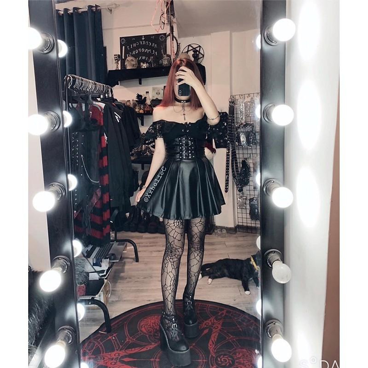 5 địa chỉ săn corset vintage cho hội đam mê phong cách quyến rũ  ELLE