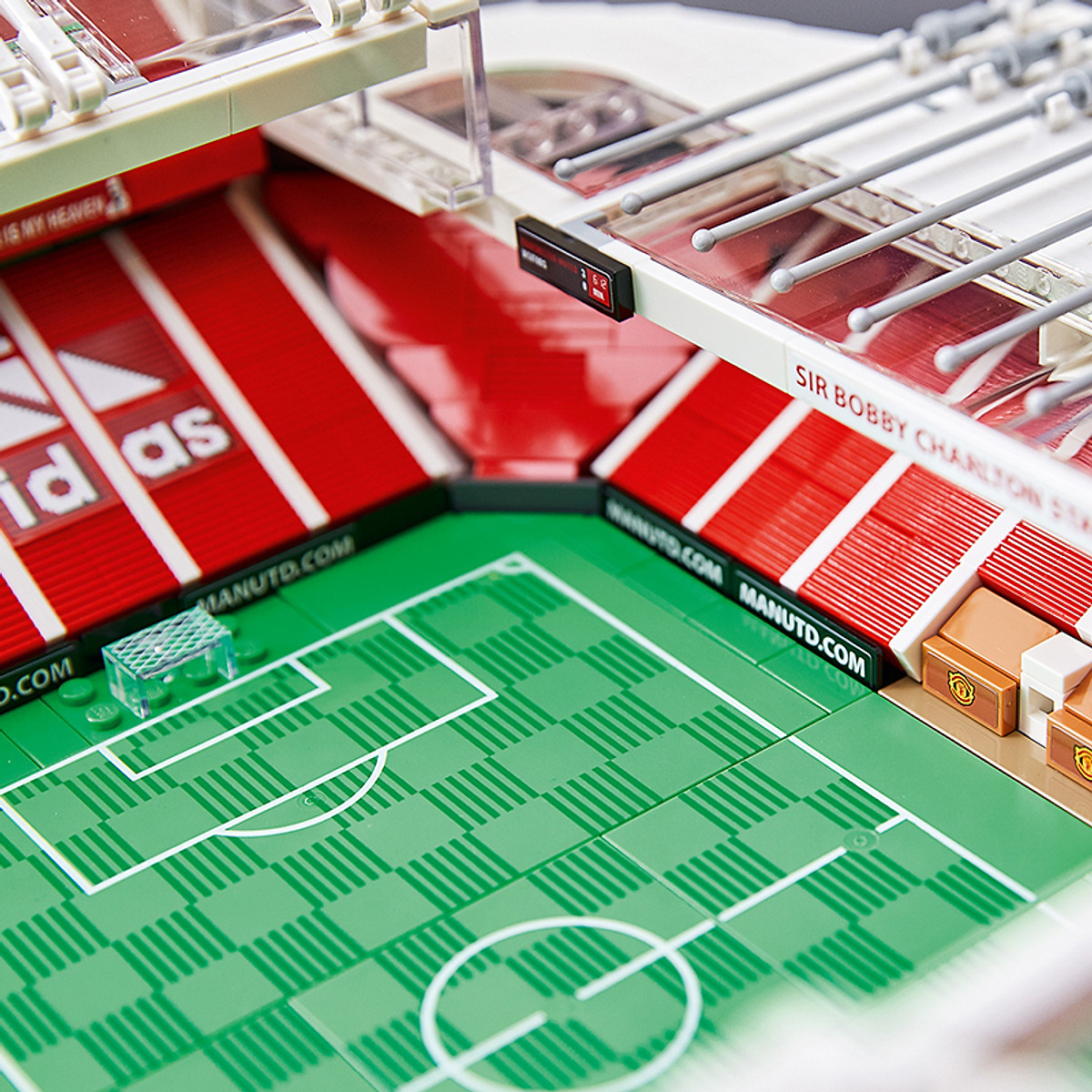 LEGO CREATOR 10272 Sân Vận Động Old Trafford - Manchester United ...