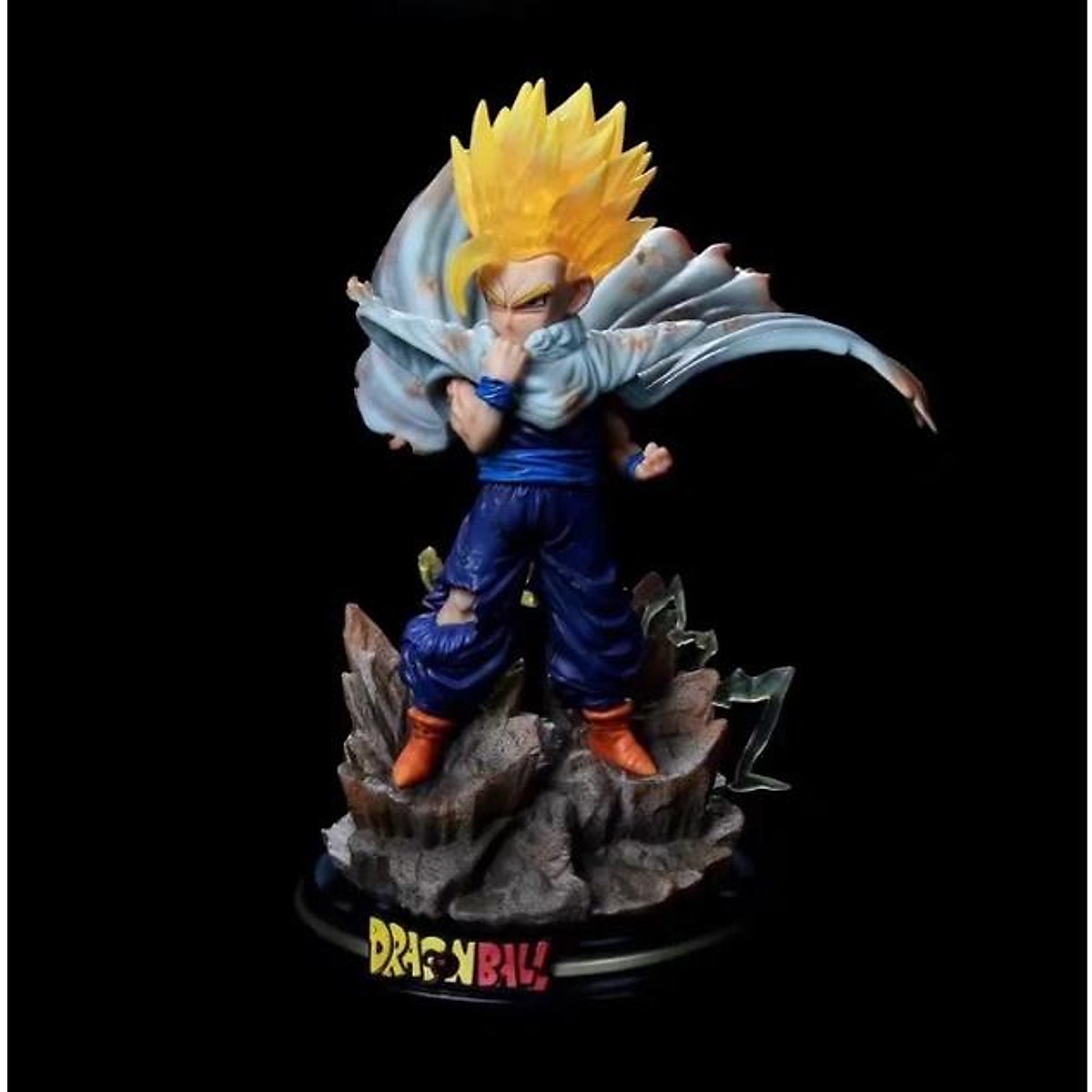 Mô hình Vegeta chiến đấu 3 đầu 45 cm có LED  Dragon Ball