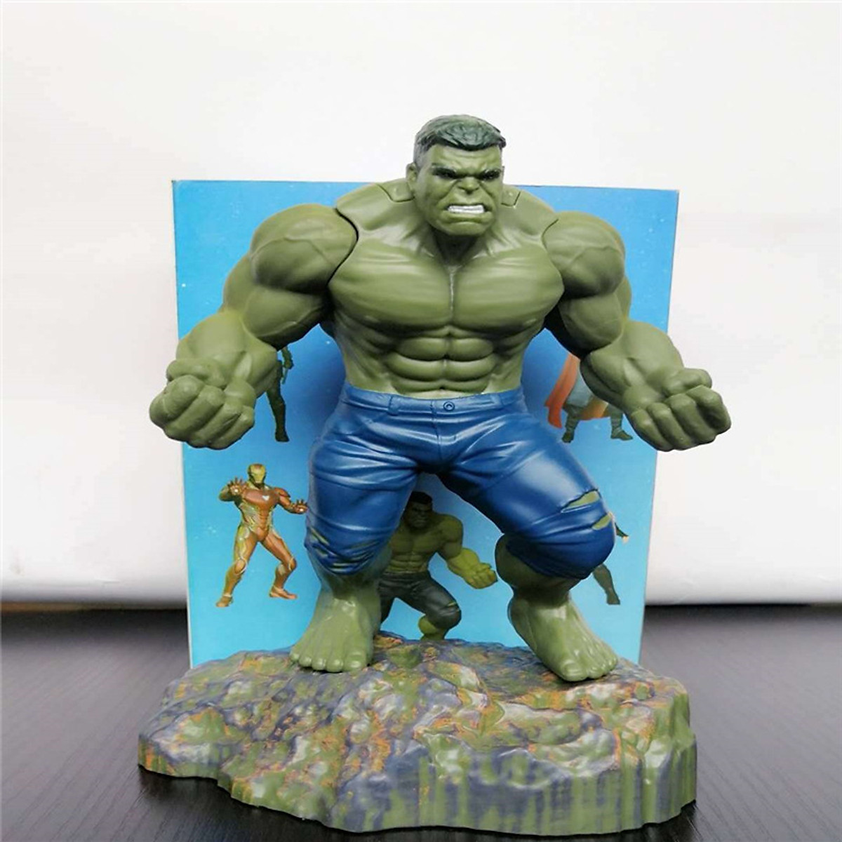 Hình ảnh của  Marvel Select Incredible Hulk Action Figure giá rẻ nhất  tháng 052023