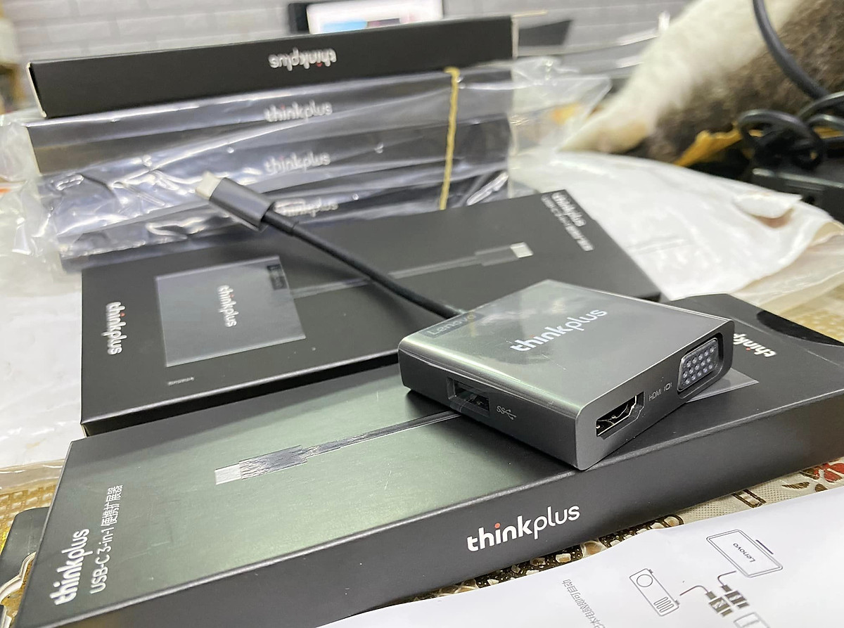 Cáp type C ra HDMI - VGA và USB - 3 trong 1 - Lenovo Thinkplus Type C USB-C 3-in-1 Adapter USB Hub, 4K HDMI 60Hz, VGA, USB 3.0 Type C to HDMI VGA USB 3.0 - Hàng chính hãng