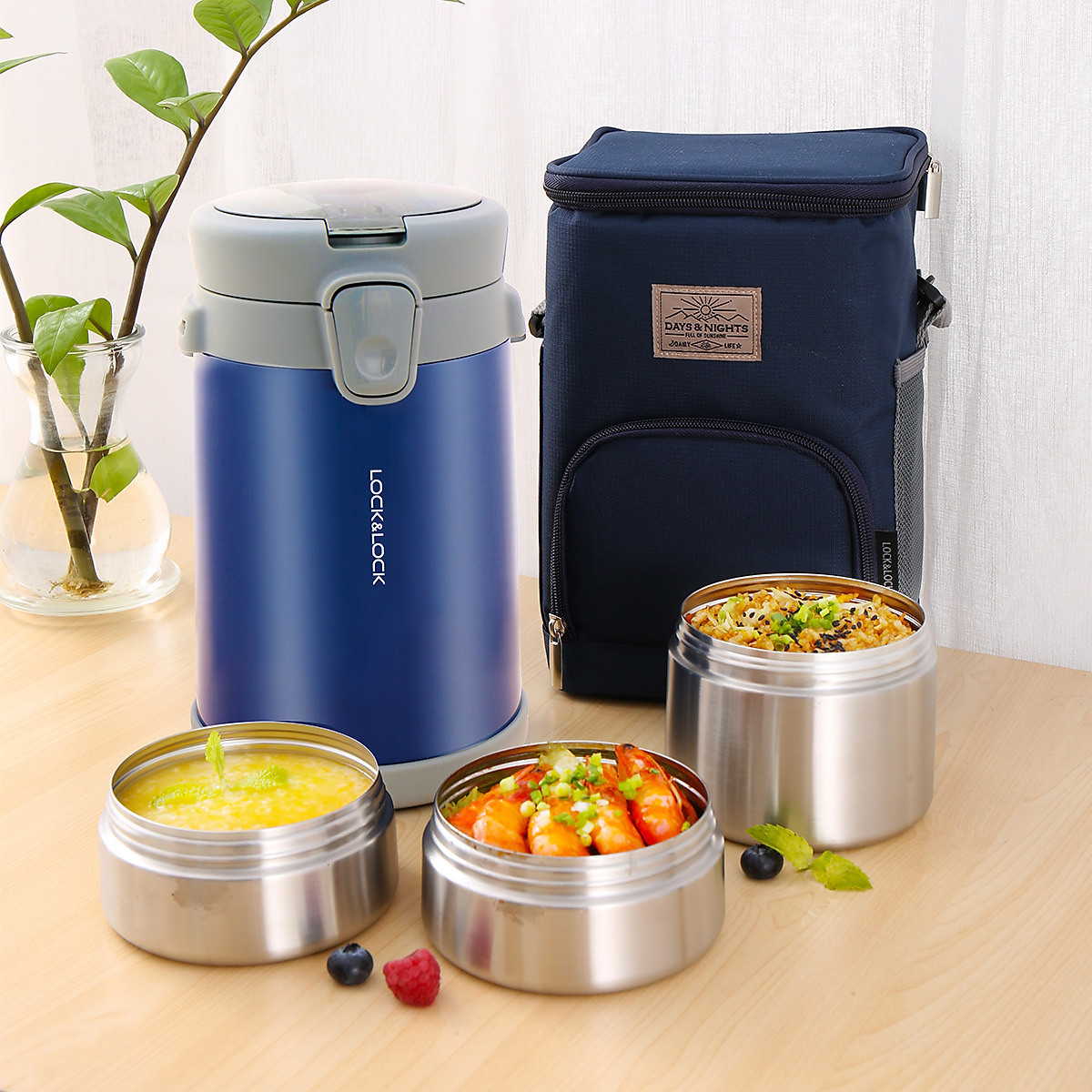 Bộ Hộp Cơm Giữ Nhiệt Lock&Lock Easy Carry 2L LHC8039 Có Túi (1 Hộp 720ml, 2 Hộp 420ml Kèm 1 Bộ Muỗng Và Nĩa) Tặng kèm Ống Hút Inox 304