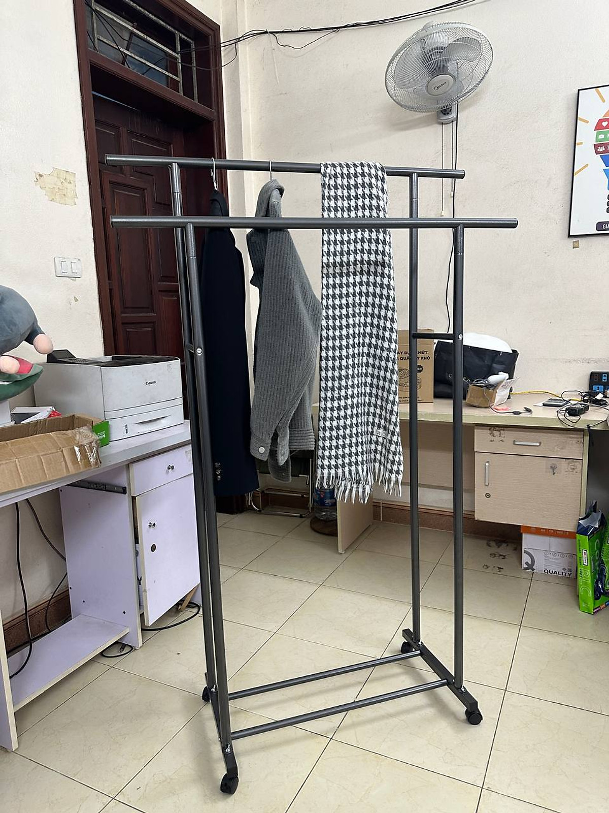 Xào Phơi Đồ 2 Tầng Giá Phơi Quần Áo Loại 1 Có Đầu Bịp 2 Đầu Có Bánh Xe Dễ Di Chuyển