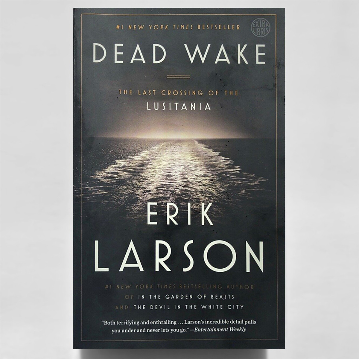 [Hàng thanh lý miễn đổi trả] Dead Wake : The Last Crossing Of The Lusitania