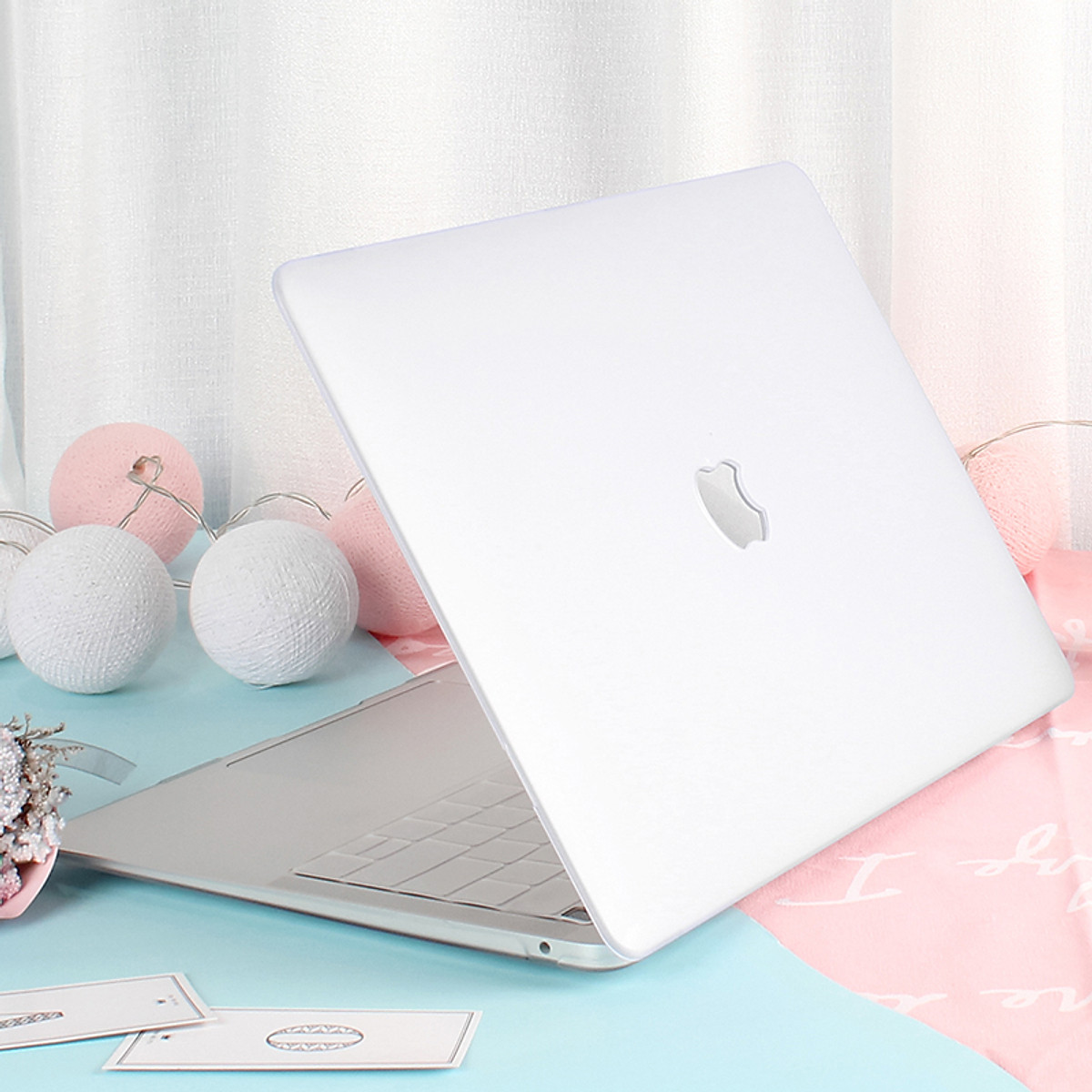 Phụ kiện không thể thiếu cho Macbook
