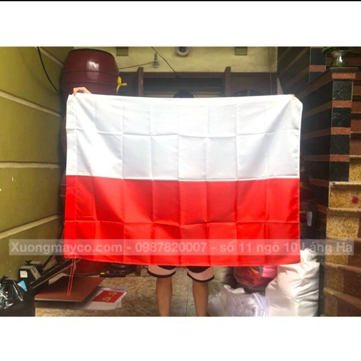 Cờ quốc kỳ Ba Lan: Cờ quốc kỳ Ba Lan vẫn tự hào hiện diện trên khắp các nơi trên thế giới, tượng trưng cho lòng yêu nước và tinh thần độc lập. Hãy cùng đón xem hình ảnh đẹp của cờ quốc kỳ Ba Lan để cảm nhận sự kiêu hãnh và mãnh liệt của dân tộc Ba Lan.
