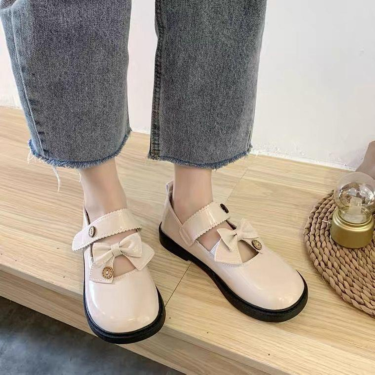 Mua 【Quần áo SF】Lolita Leather Shoes Women's British Dress Japanese Cute  GirljkShoes Spring and Summer New Mary Jane Shoes jKWC - Off-White,39 tại  kangsaida1