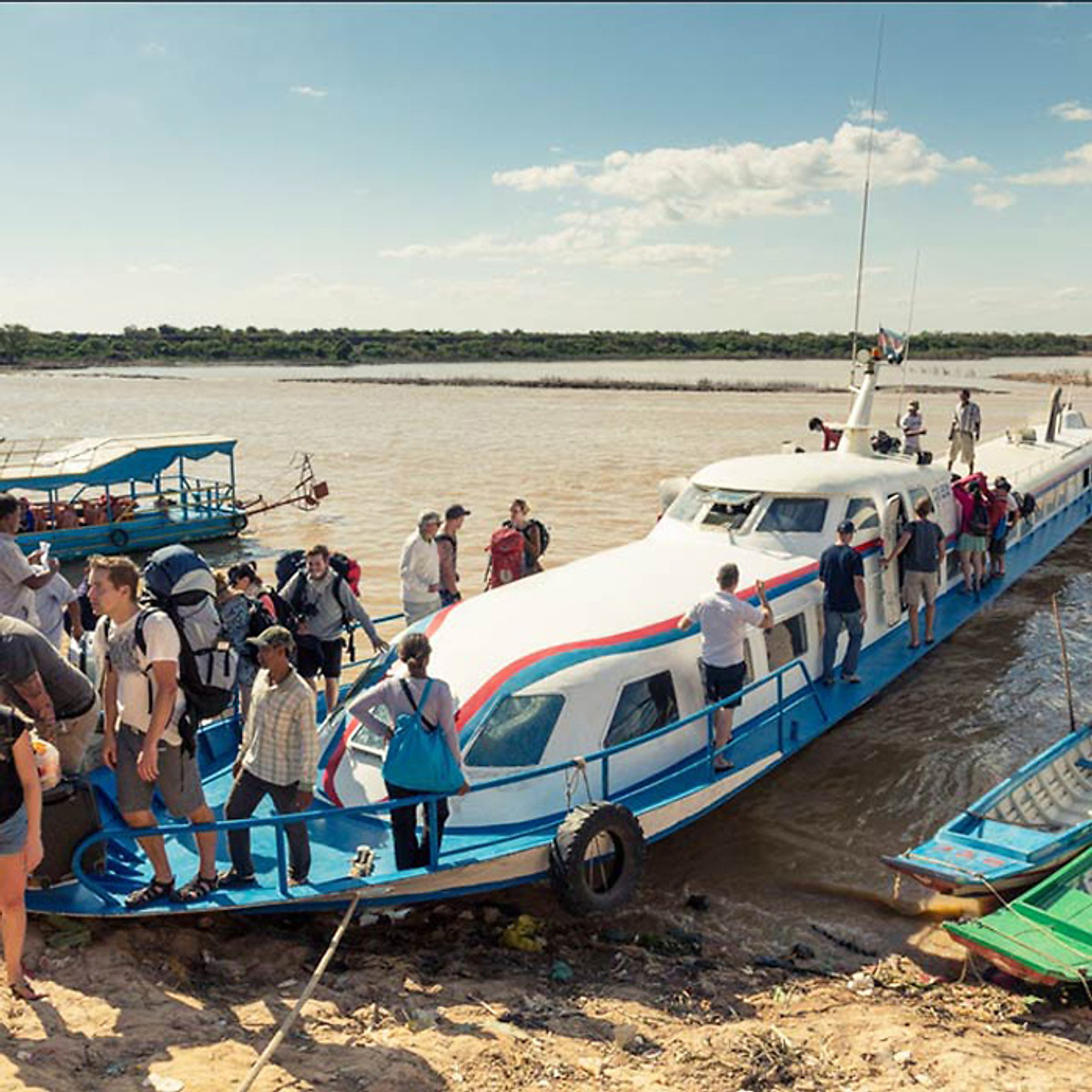 Mua Vé Tàu Cao Tốc Châu Đốc Đi Phnôm Pênh, Campuchia | Tiki