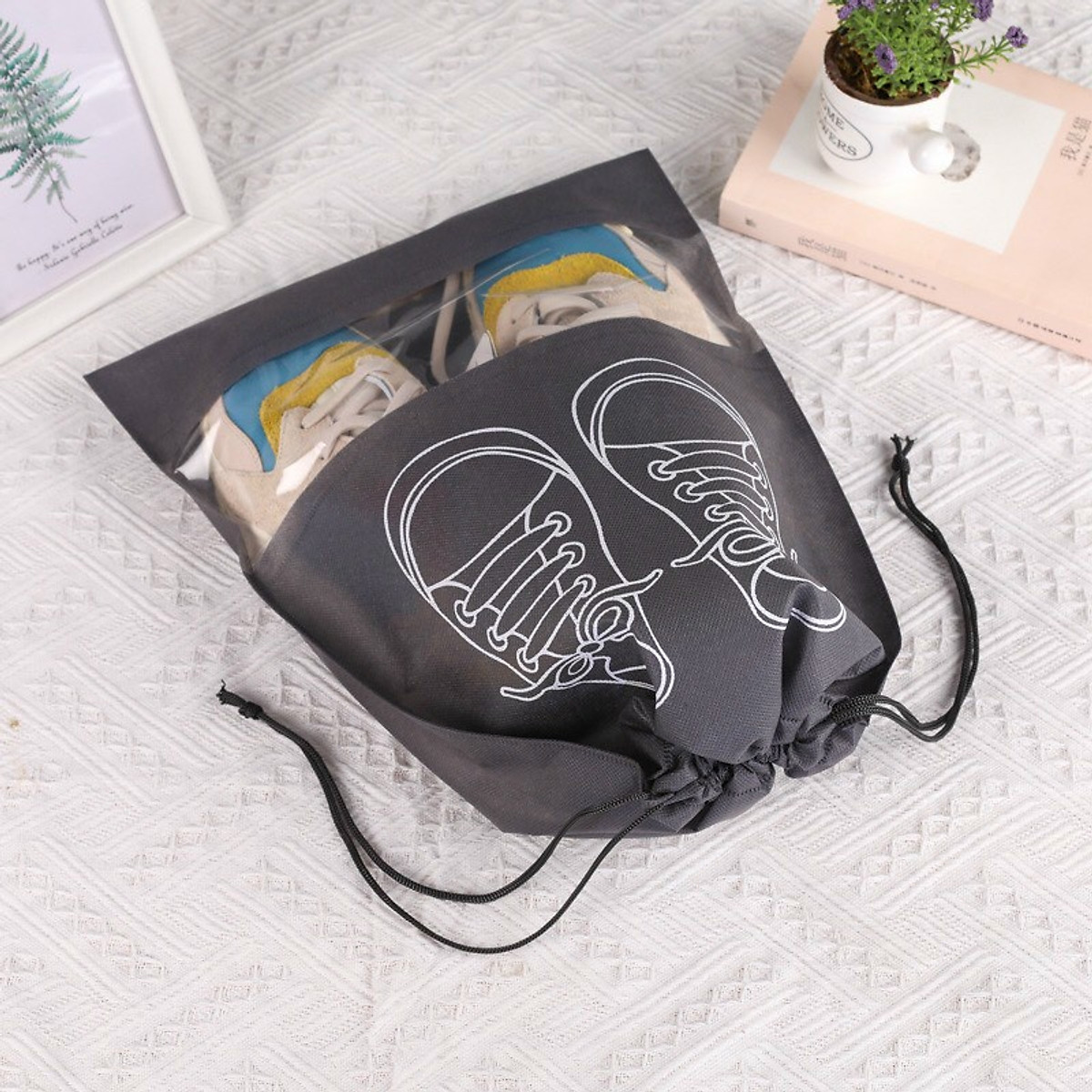 Túi đựng giày chống bẩn tiện lợi
