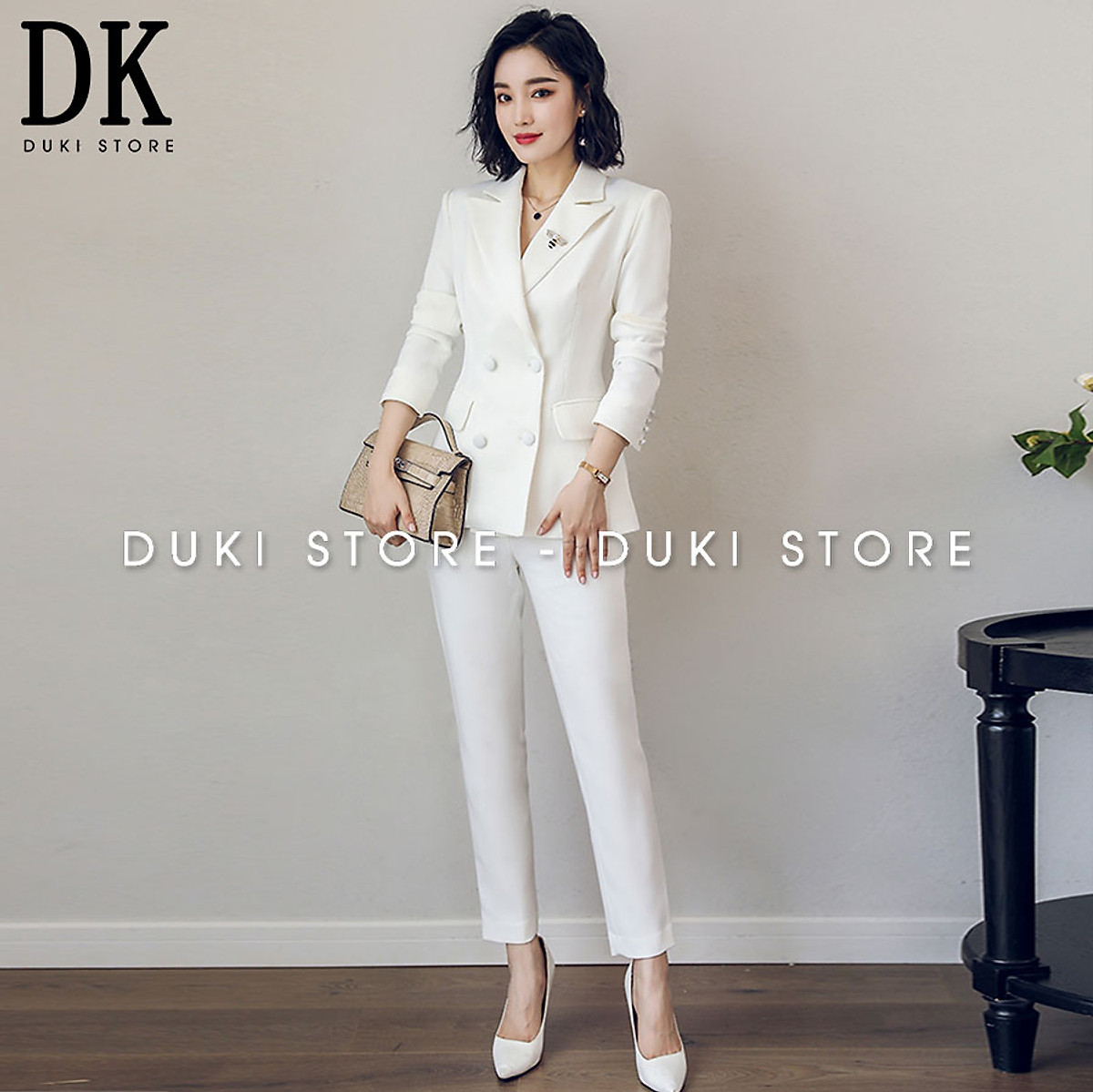 Mỹ nhân Việt đọ nhan sắc khi mặc suit trắng quyền lực  2sao