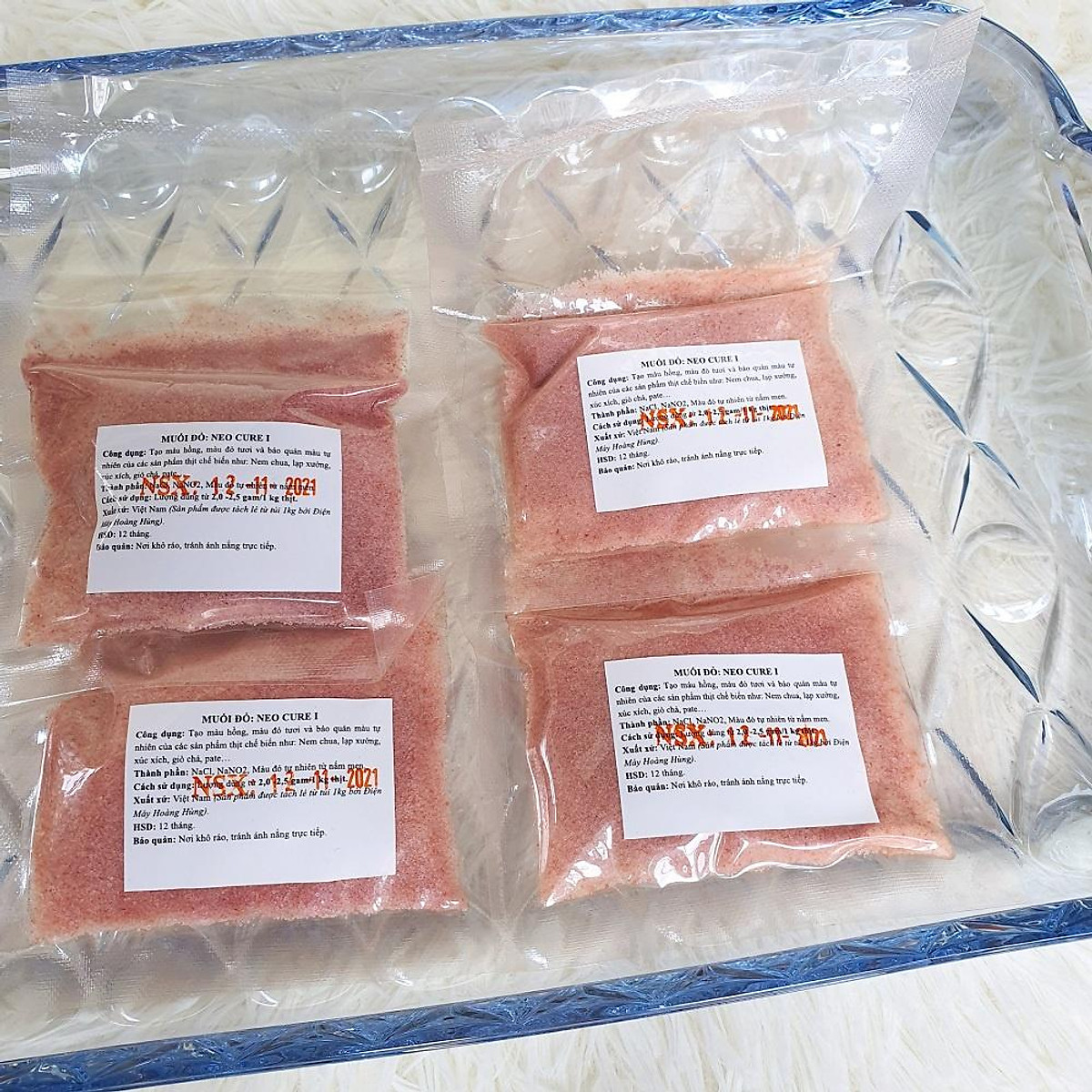 Muối đỏ Neo Cure I- Giữ màu đỏ tự nhiên cho các sản phẩm từ thịt như lạp xưởng tách lẻ gói hút chân không