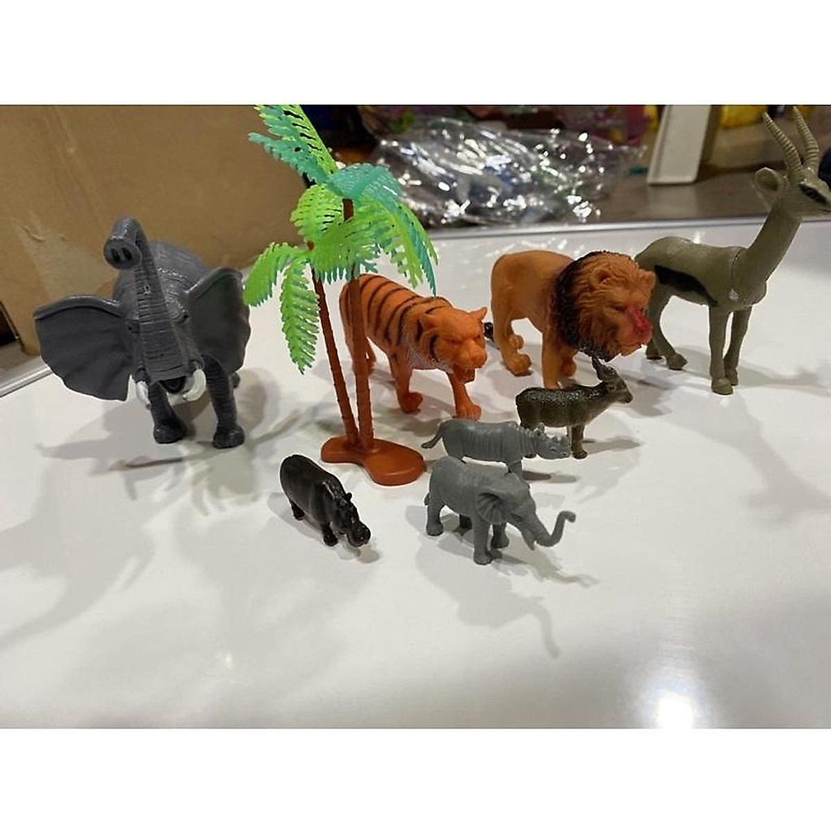 Bộ đồ chơi trẻ em mô hình động vật 58 chi tiết thú rừng hoang dã nhựa an toàn giúp bé nhận biết thế giới xung quanh