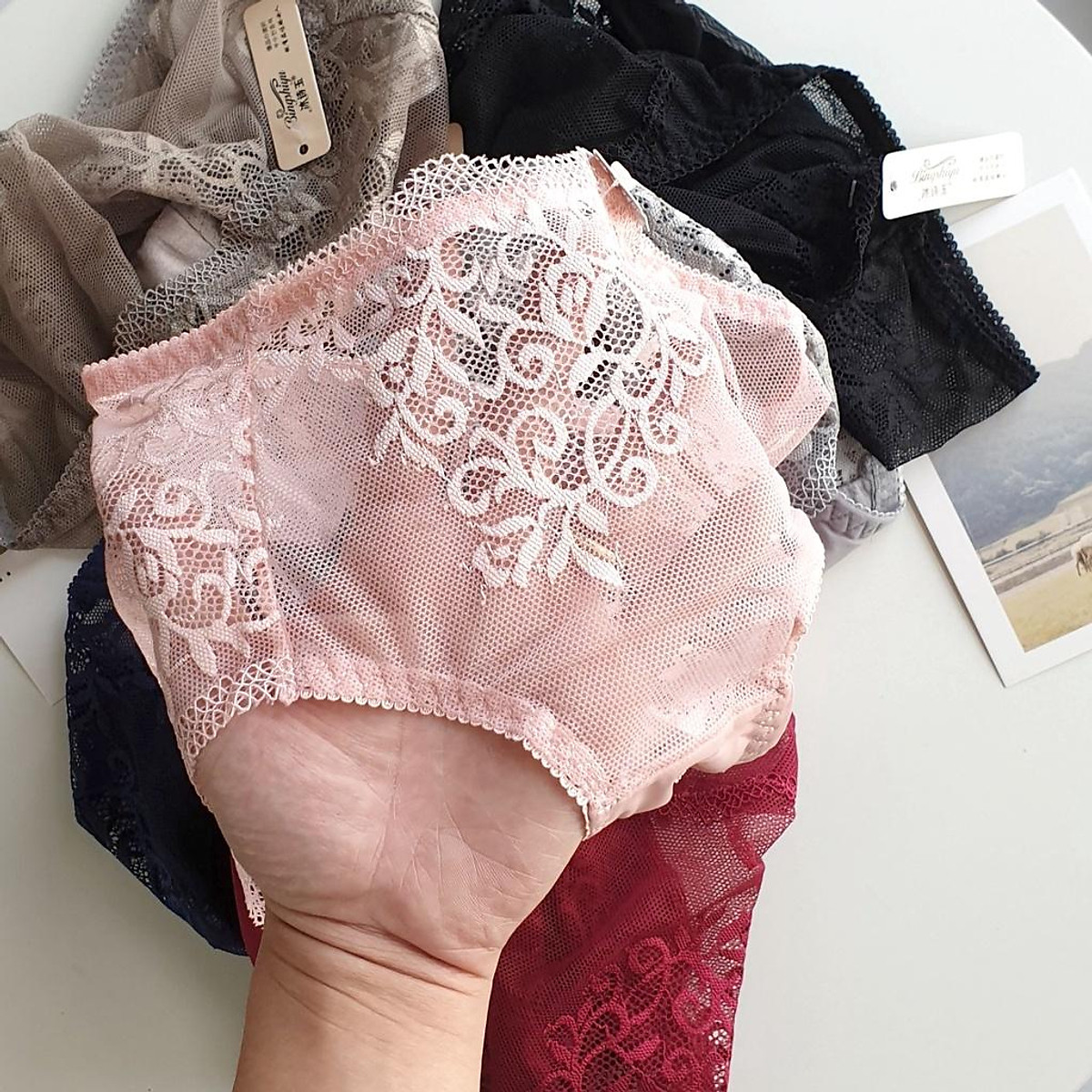 Quần lót nữ ren lưới cạp cao Royal Babe - Quần chip gen bụng Havana FLQ124