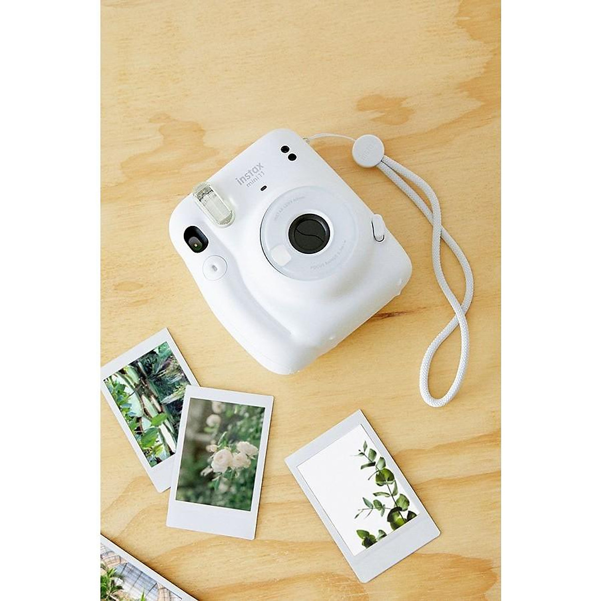 Instax mini 11 white. Полароид инстакс мини 11. Fujifilm Instax Mini 11. Фотоаппарат моментальной печати Fujifilm Instax Mini 11. Инстакс мини 11 белый.