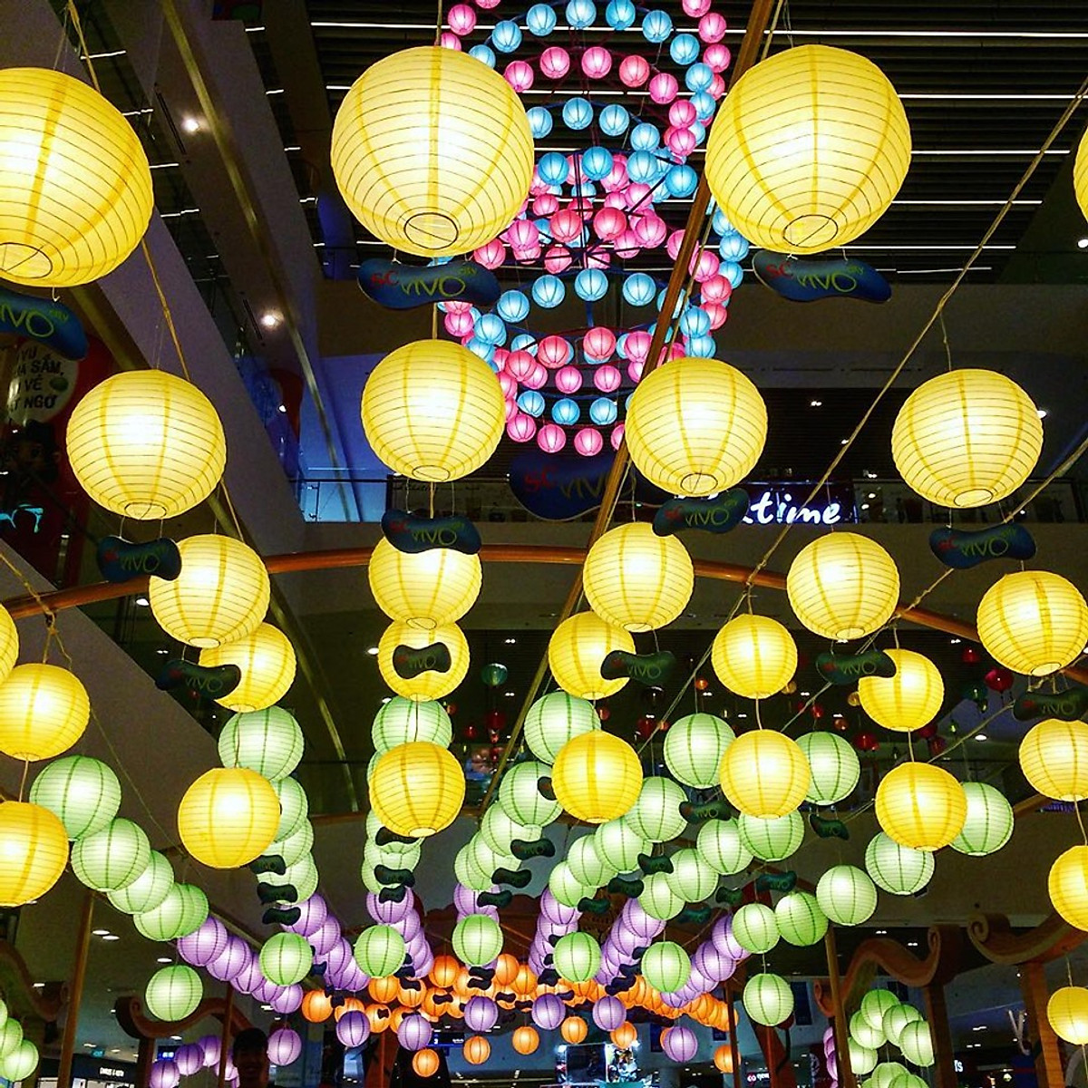 Đèn lồng giấy lụa trang trí ngoài trời decor quán cafe , trà chanh, quán ăn lễ Đèn Lồng Giấy Lụa Trang Trí Ngoài Trời Decor Quán Cafe , Trà Chanh, Quán Ăn Lễ