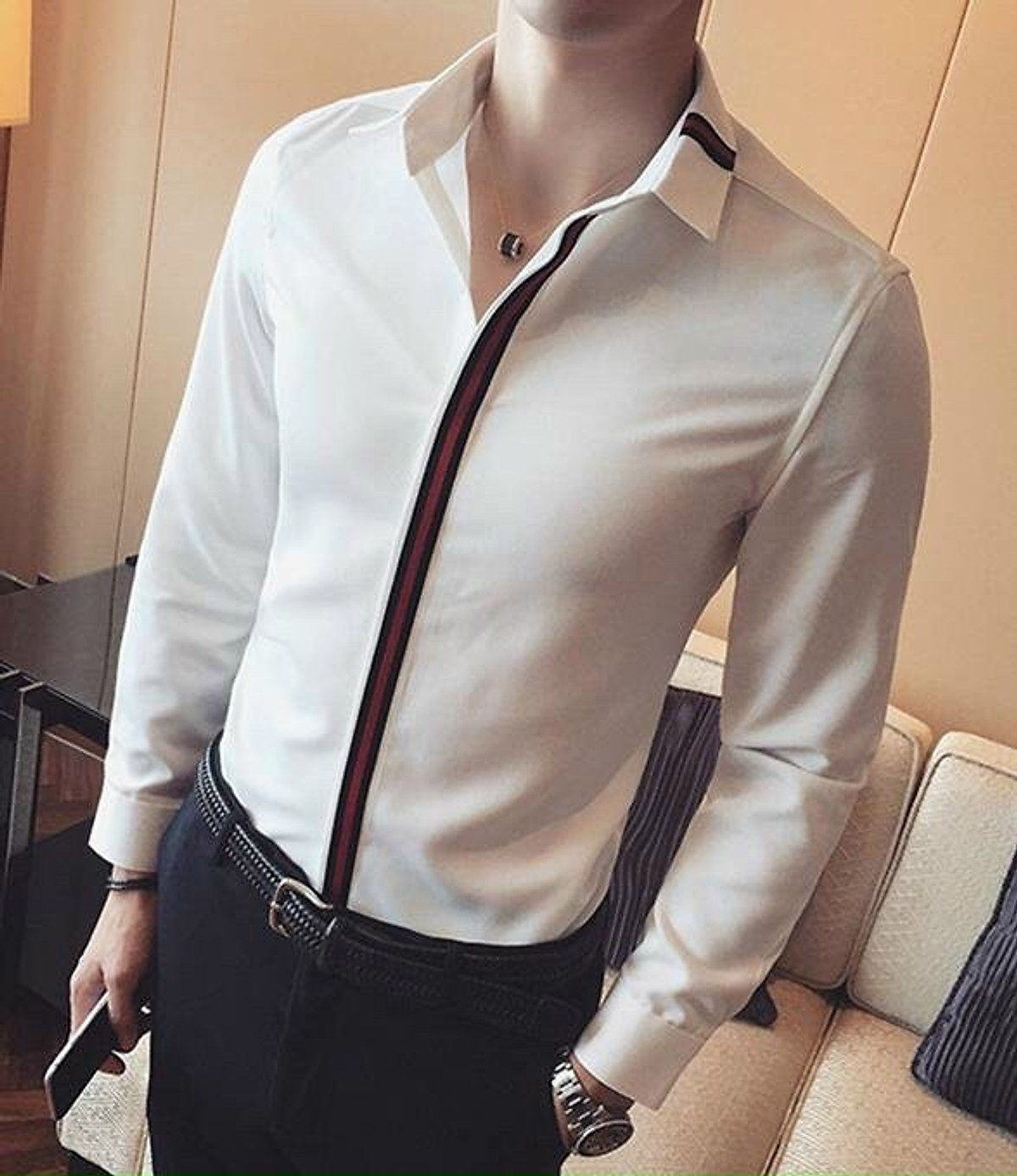 Sơ mi nam trắng viền giữa đen đỏ thời trang - Áo sơ mi nam tay dài trơn Sơ Mi Nam Trắng Viền Giữa Đen Đỏ Thời Trang - Áo Sơ Mi Nam Tay Dài Trơn