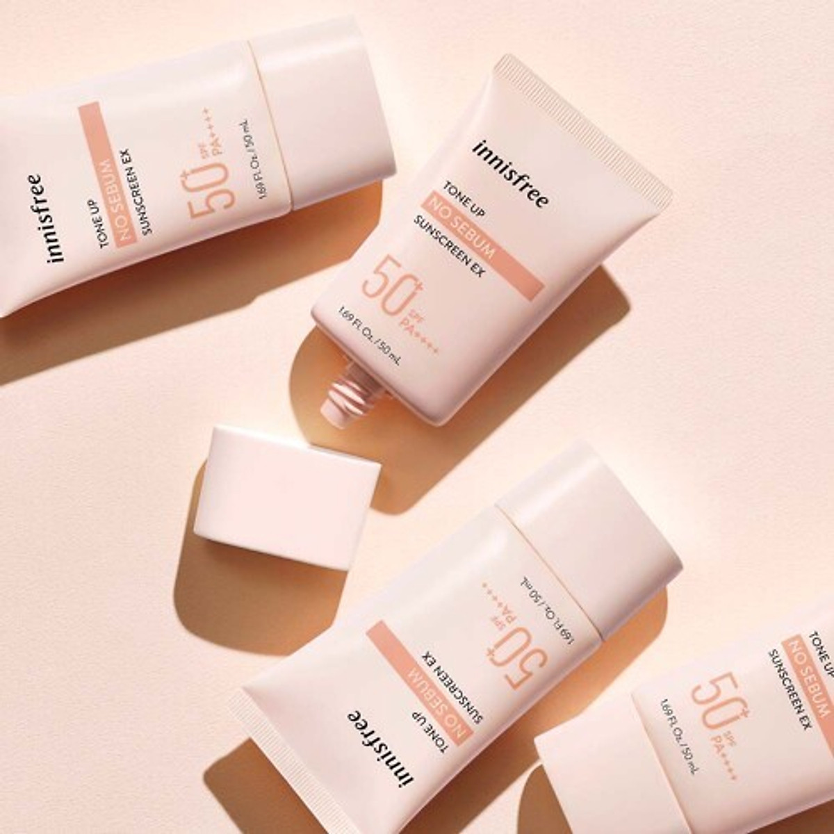 Kem chống nắng nâng tông kiềm dầu innisfree Tone Up No Sebum Sunscreen EX SPF 50+ PA++++ 60 mL (New 2023)