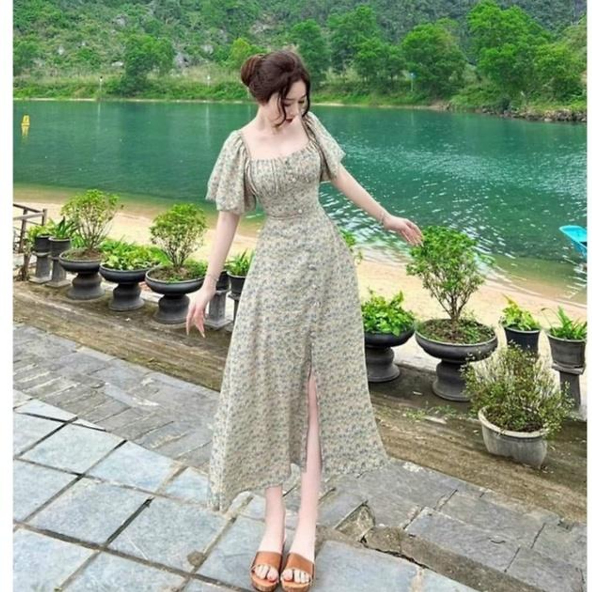 Bộ sưu tập hơn 1000 mẫu đầm hoa nhí cổ vuông ấn tượng nhất