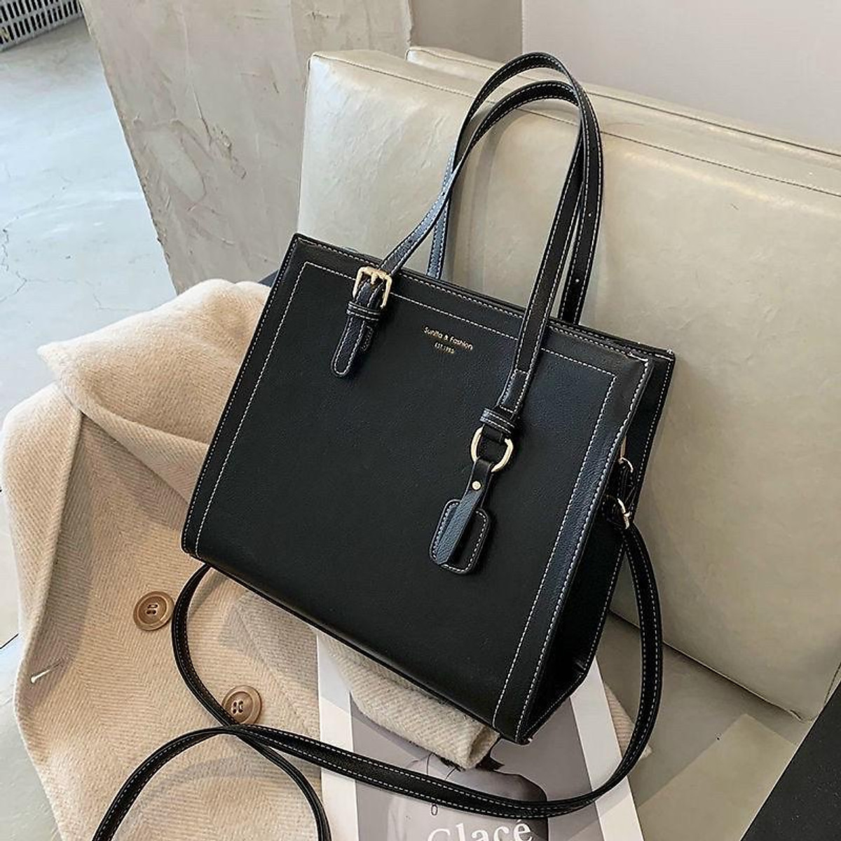 Túi xách là phụ kiện thời trang cơ bản trong tủ đồ phái đẹp