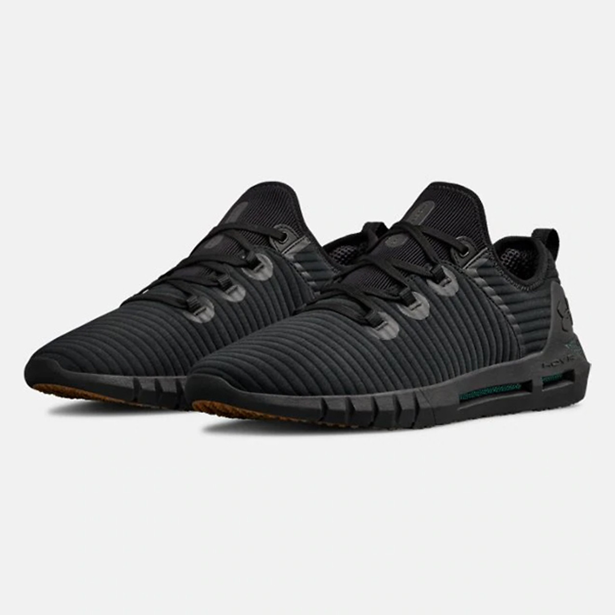 Under armour men's shop hovr slk ln sneaker