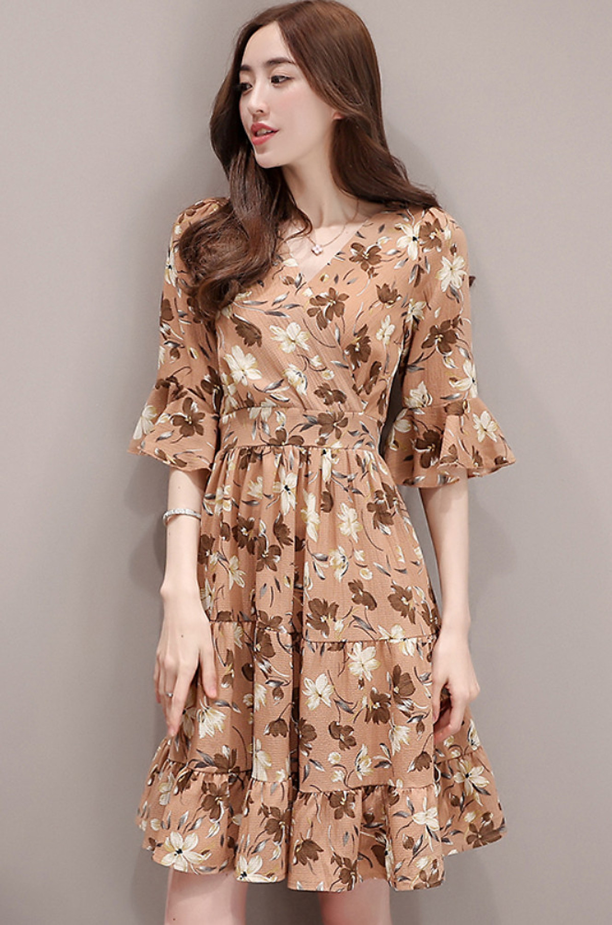 Đầm Hoa Cổ V Tay Ngắn Dễ Thương DN069 MayHomes