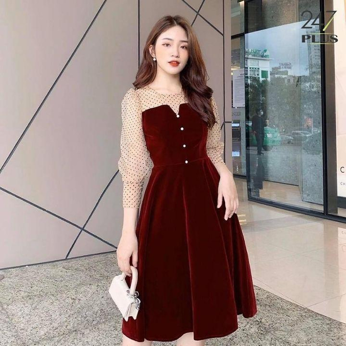 Váy nhung phối ren đính đá dáng dài 2 màu