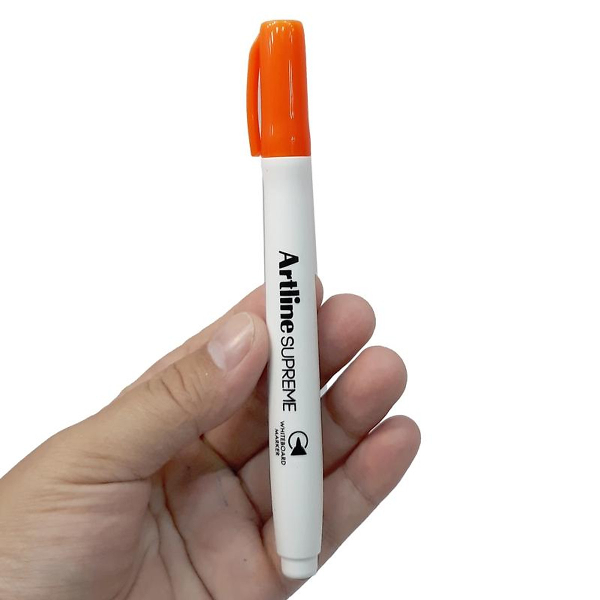 Bút Viết Bảng Artline Supreme 1.0 mm