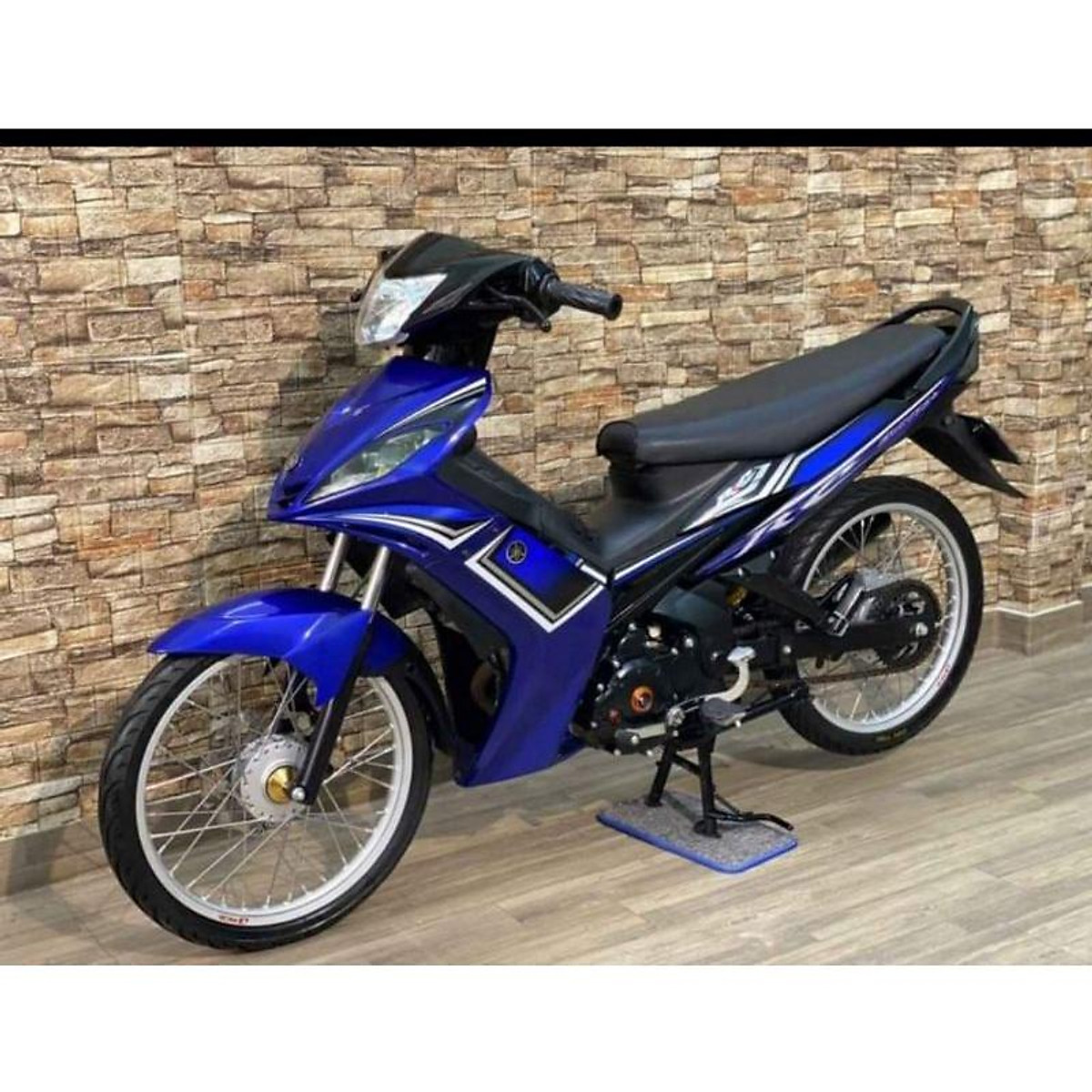 tem exciter 2010 trắng xanh đen  Decal trang trí