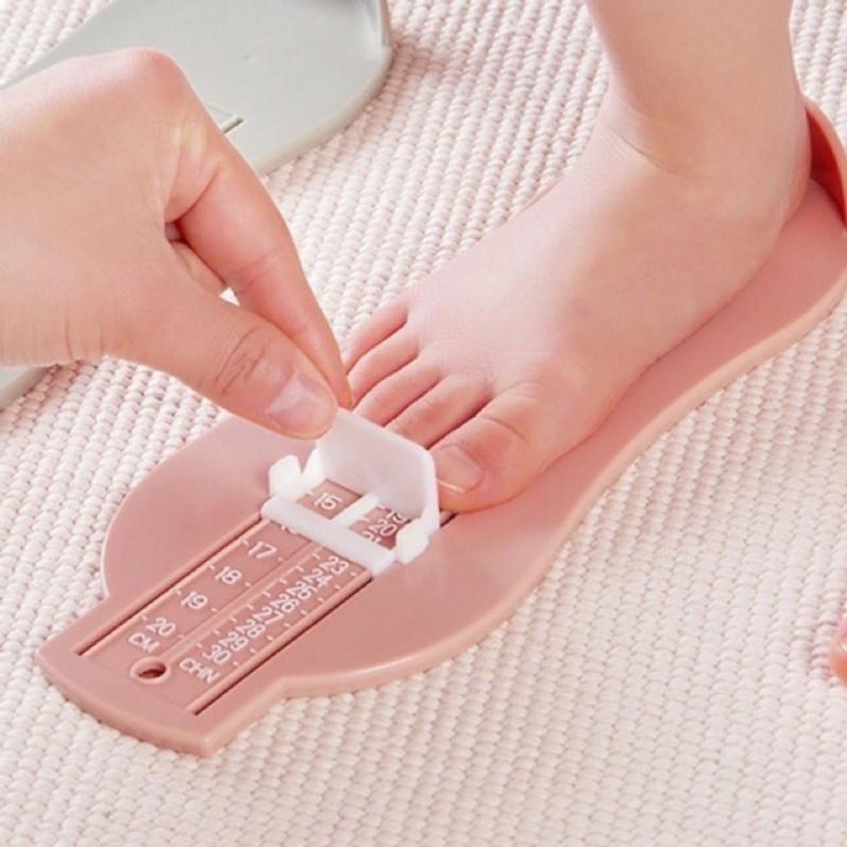 Thước đo size - kích cỡ giày dép cho bé