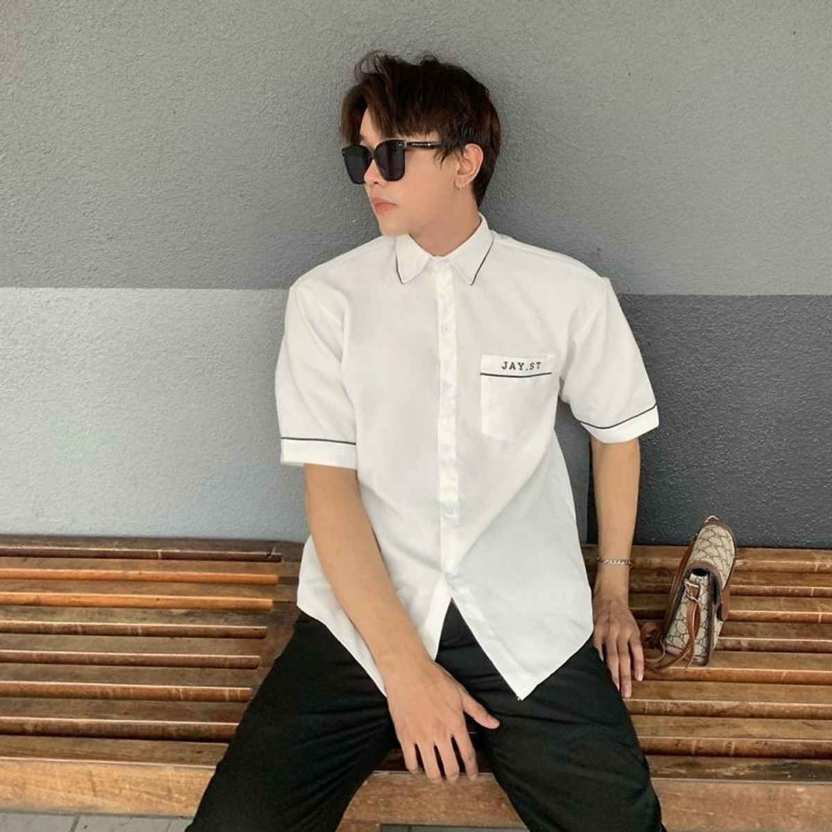 Áo sơmi tay lỡ unisex JAYST màu Đen/Trắng/Mint logo thêu Nam nữ unisex Áo Áo Sơmi Tay Lỡ Unisex Jayst Màu Đen/Trắng/Mint Logo Thêu Nam Nữ Unisex Áo