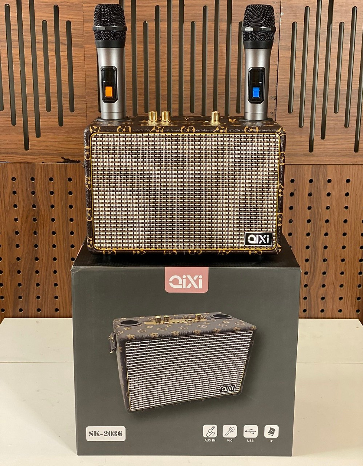 Loa Bluetooth Karaoke QIXI SK-2036 , Tặng Kèm 2 Micro Không Dây Cao Cấp , Hát Karaoke Nghe Nhạc Bass mạnh -Hàng Chính Hãng