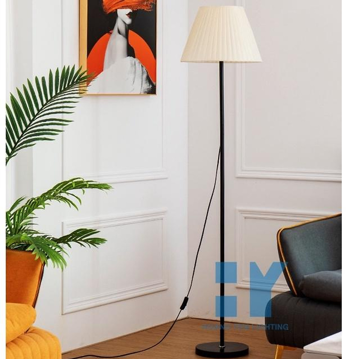 Với đèn cây đứng trang trí nội thất phòng khách, bạn có thể tạo ra không gian sống độc đáo và tiện nghi. Với nhiều kiểu dáng và màu sắc, đèn cây đứng trang trí cho chiếc ghế sofa hoặc bàn phòng khách của bạn một diện mạo mới, tươi trẻ và sang trọng.