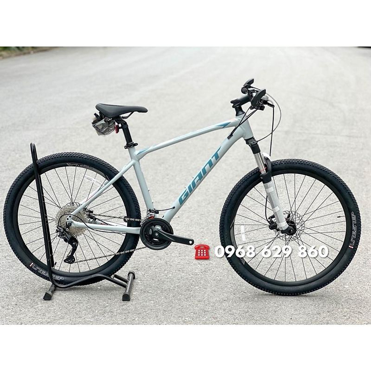Xe đạp GIANT ATX 860 2022