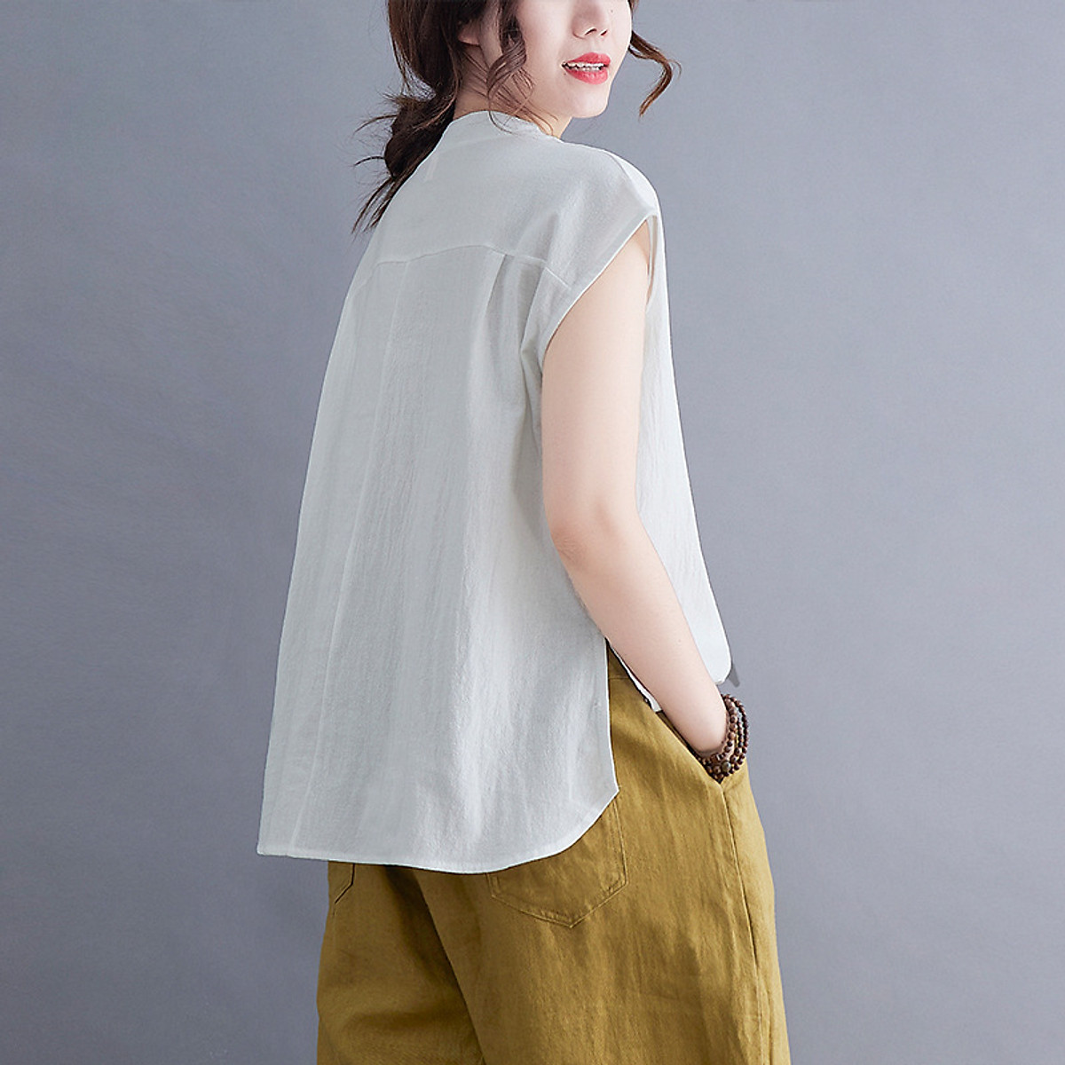 Áo sơ mi nữ form rộng sát nách, chất liệu mềm mát, áo kiểu nữ, form trẻ trung, năng động NeSa Shop SMT03